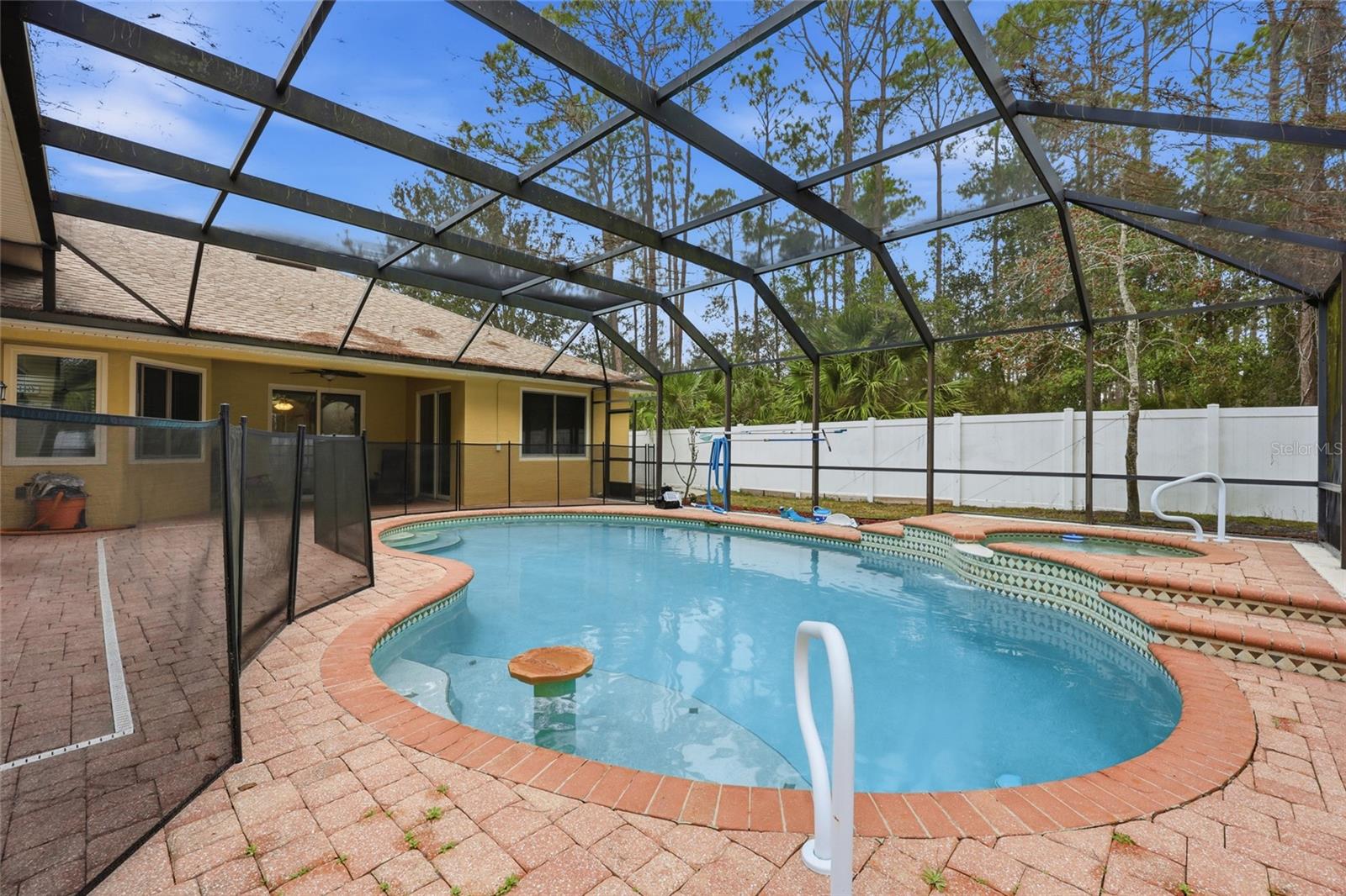 Image 42 of 48 For 57 Pickering Drive