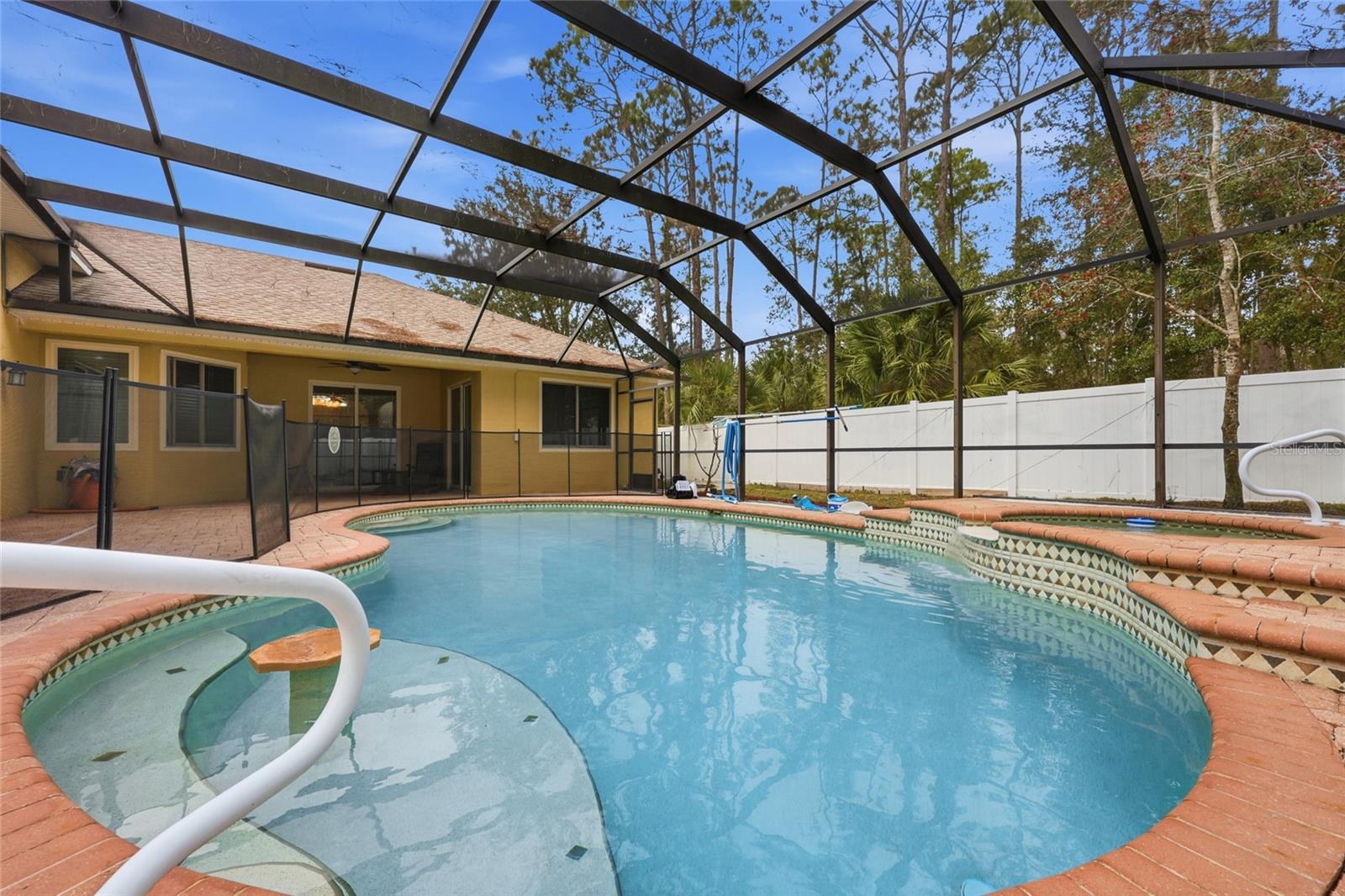 Image 43 of 48 For 57 Pickering Drive