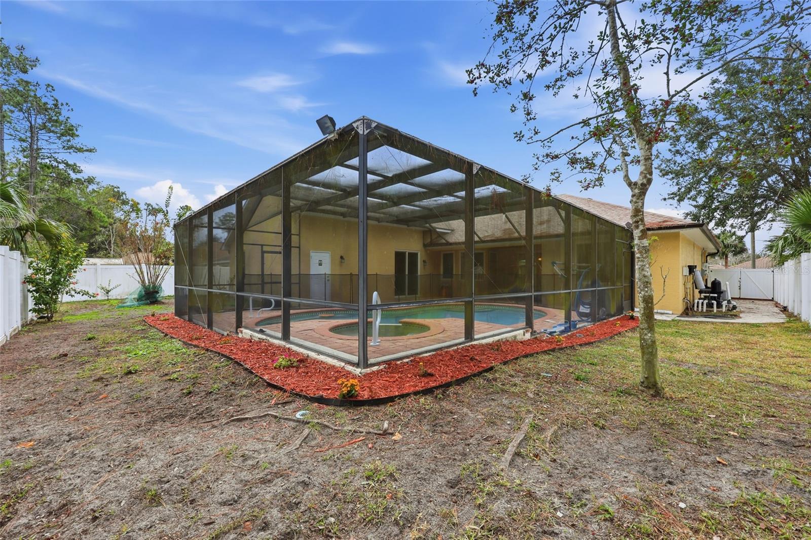 Image 44 of 48 For 57 Pickering Drive