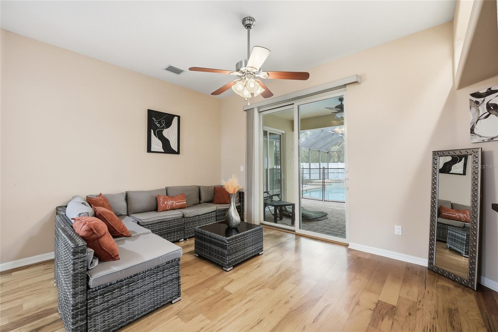 Image 6 of 48 For 57 Pickering Drive