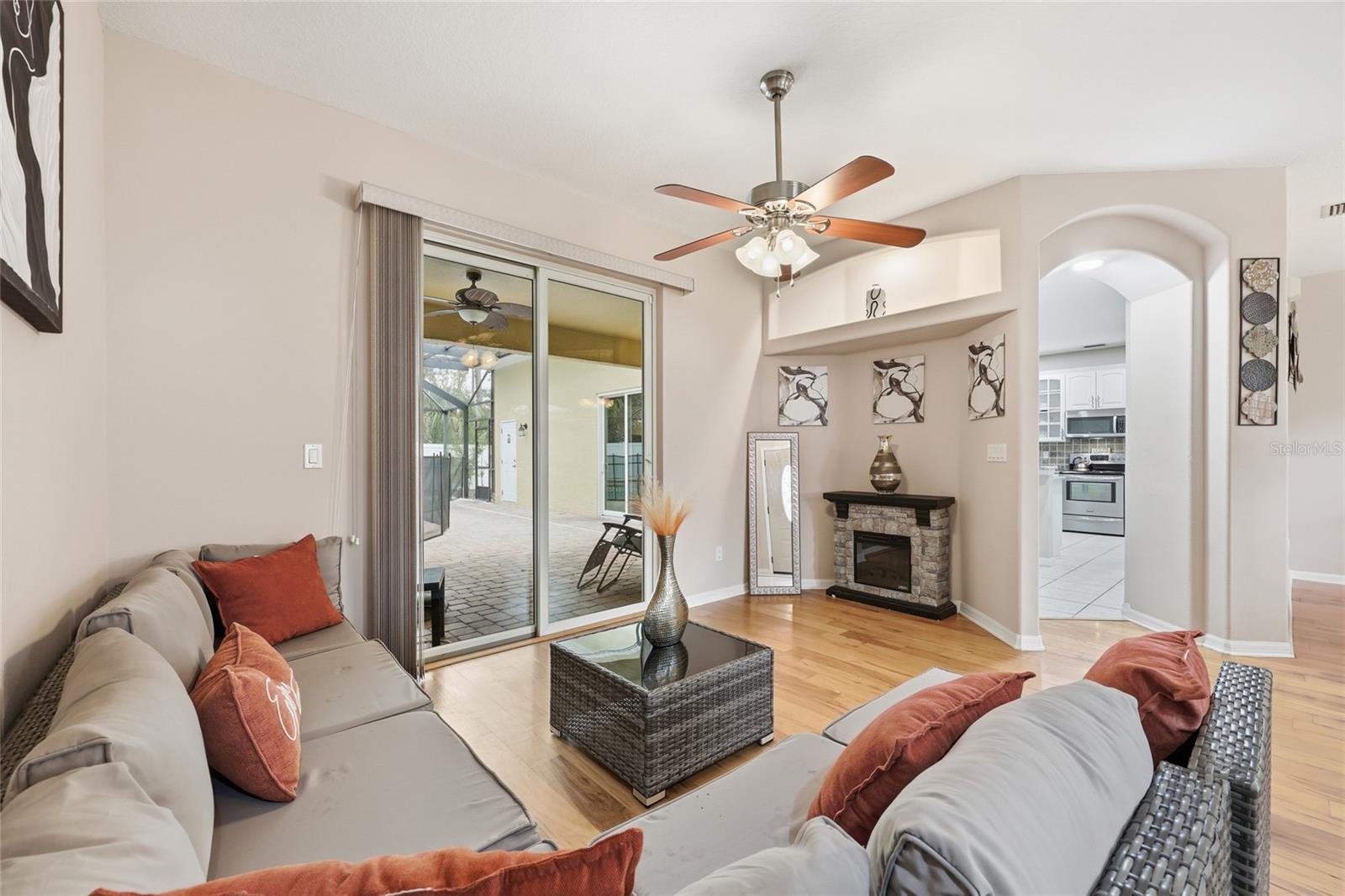 Image 7 of 48 For 57 Pickering Drive