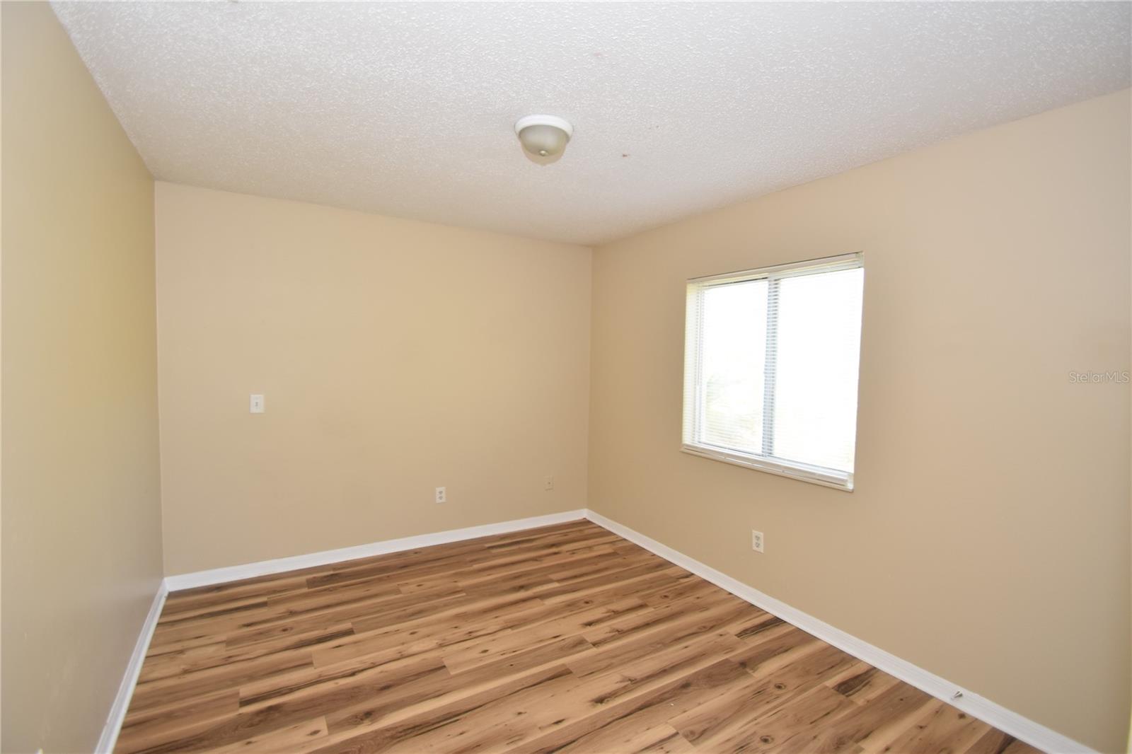 Image 26 of 31 For 27 Bunker View Drive A