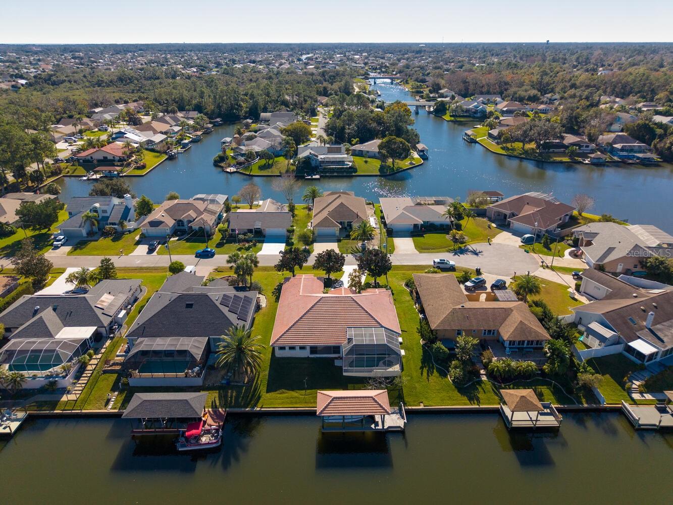 Image 4 of 73 For 10 Collinson Court