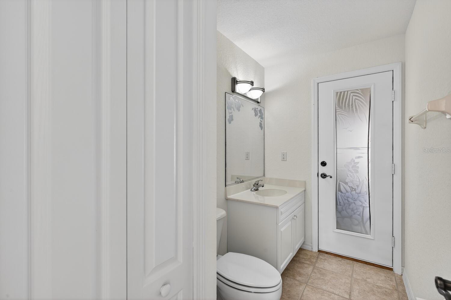 Image 45 of 73 For 10 Collinson Court