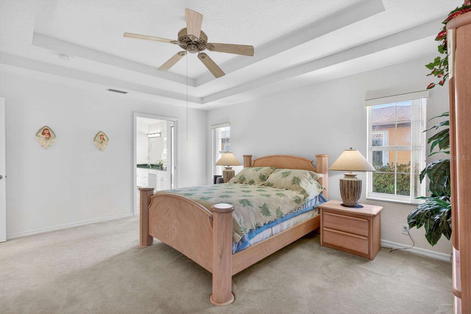 Image 48 of 73 For 10 Collinson Court