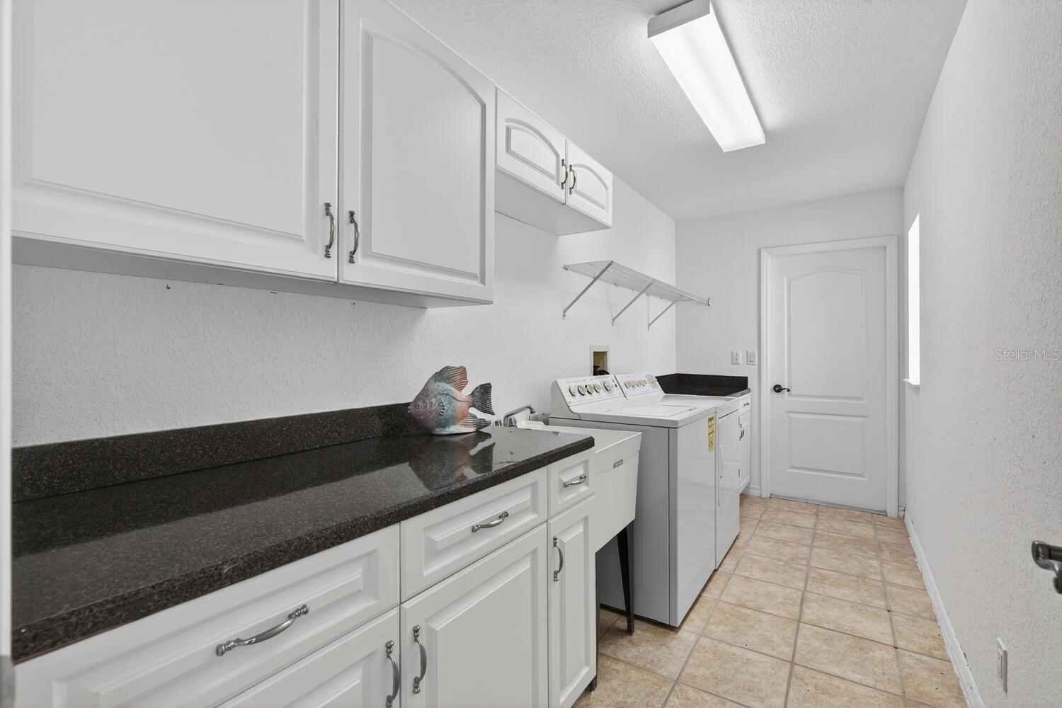 Image 60 of 73 For 10 Collinson Court