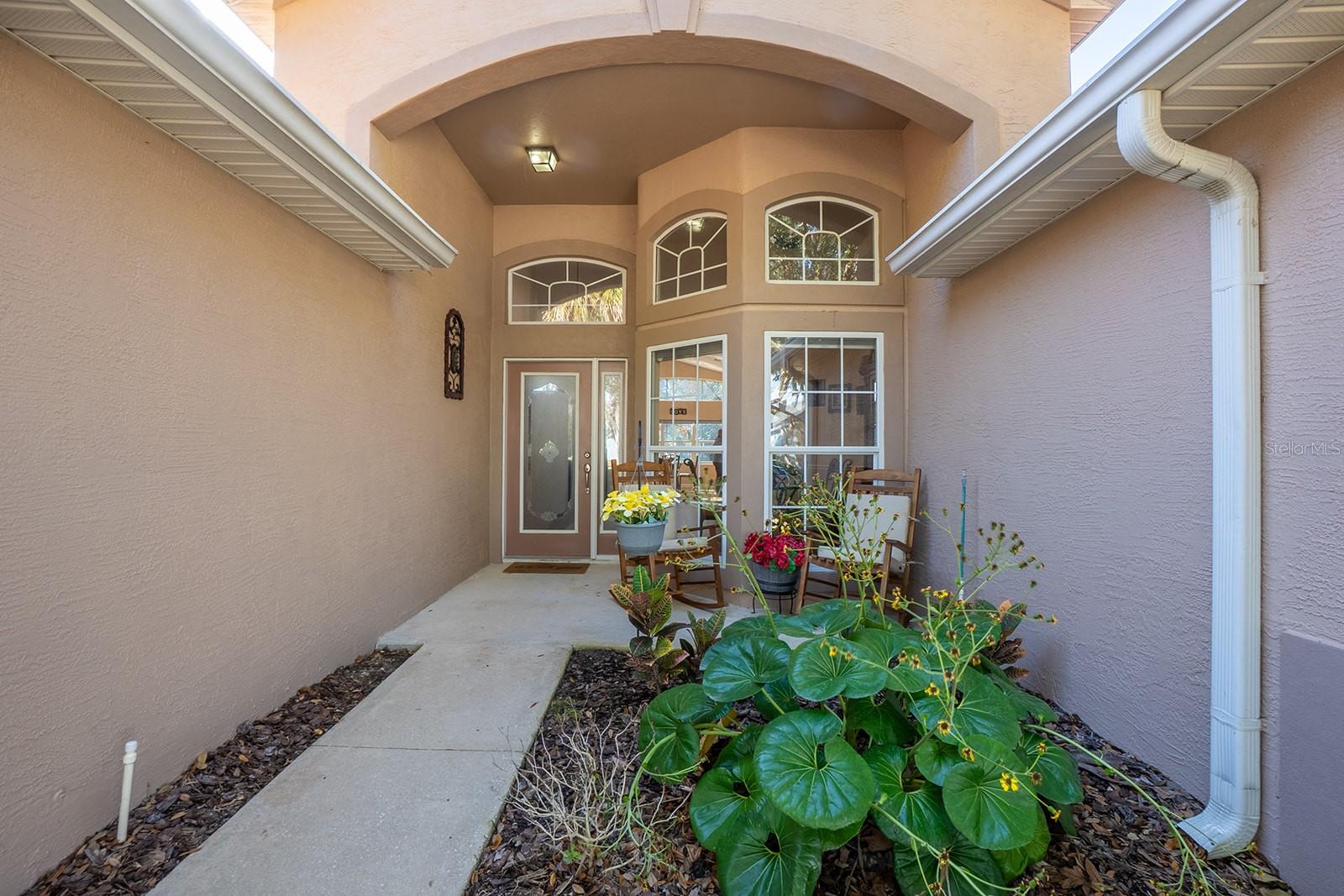 Image 2 of 45 For 46 Shinnecock Drive