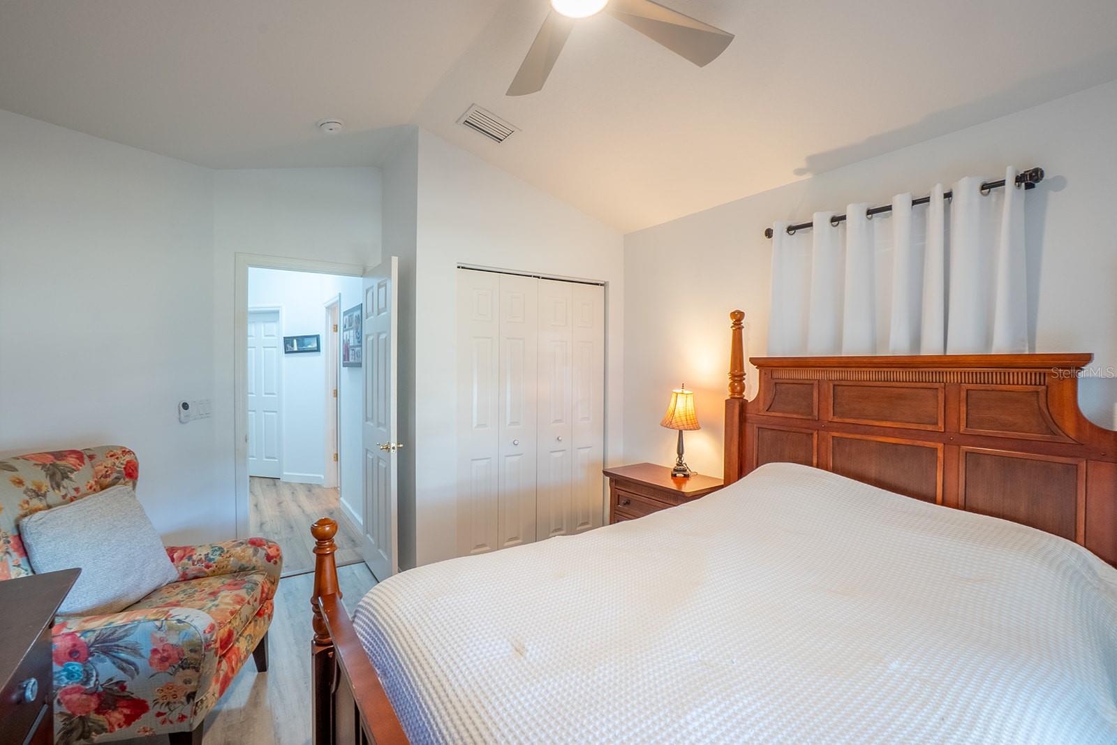 Image 26 of 45 For 46 Shinnecock Drive