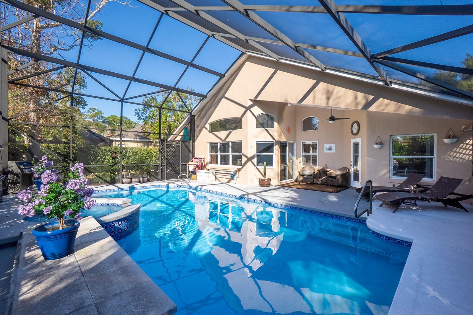 Image 37 of 45 For 46 Shinnecock Drive