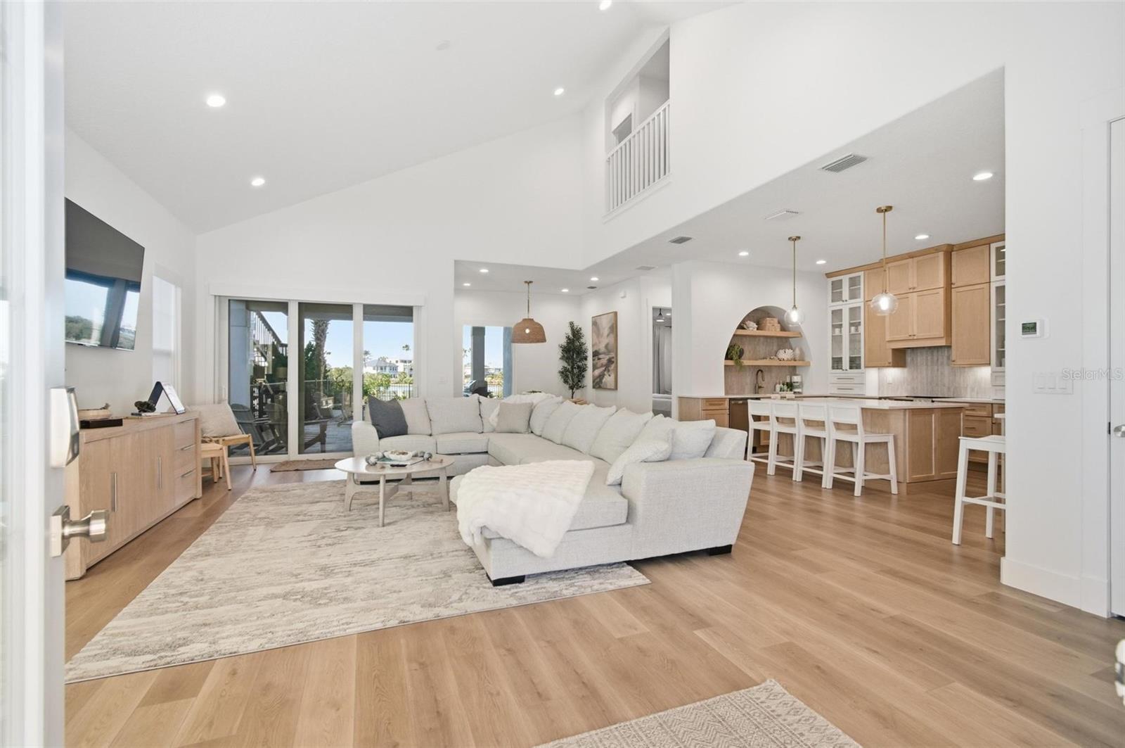 Image 17 of 100 For 527 Cinnamon Beach Lane