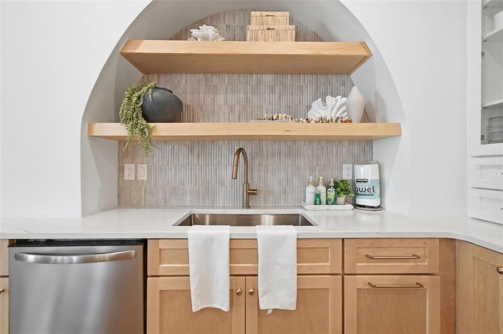 Image 27 of 100 For 527 Cinnamon Beach Lane