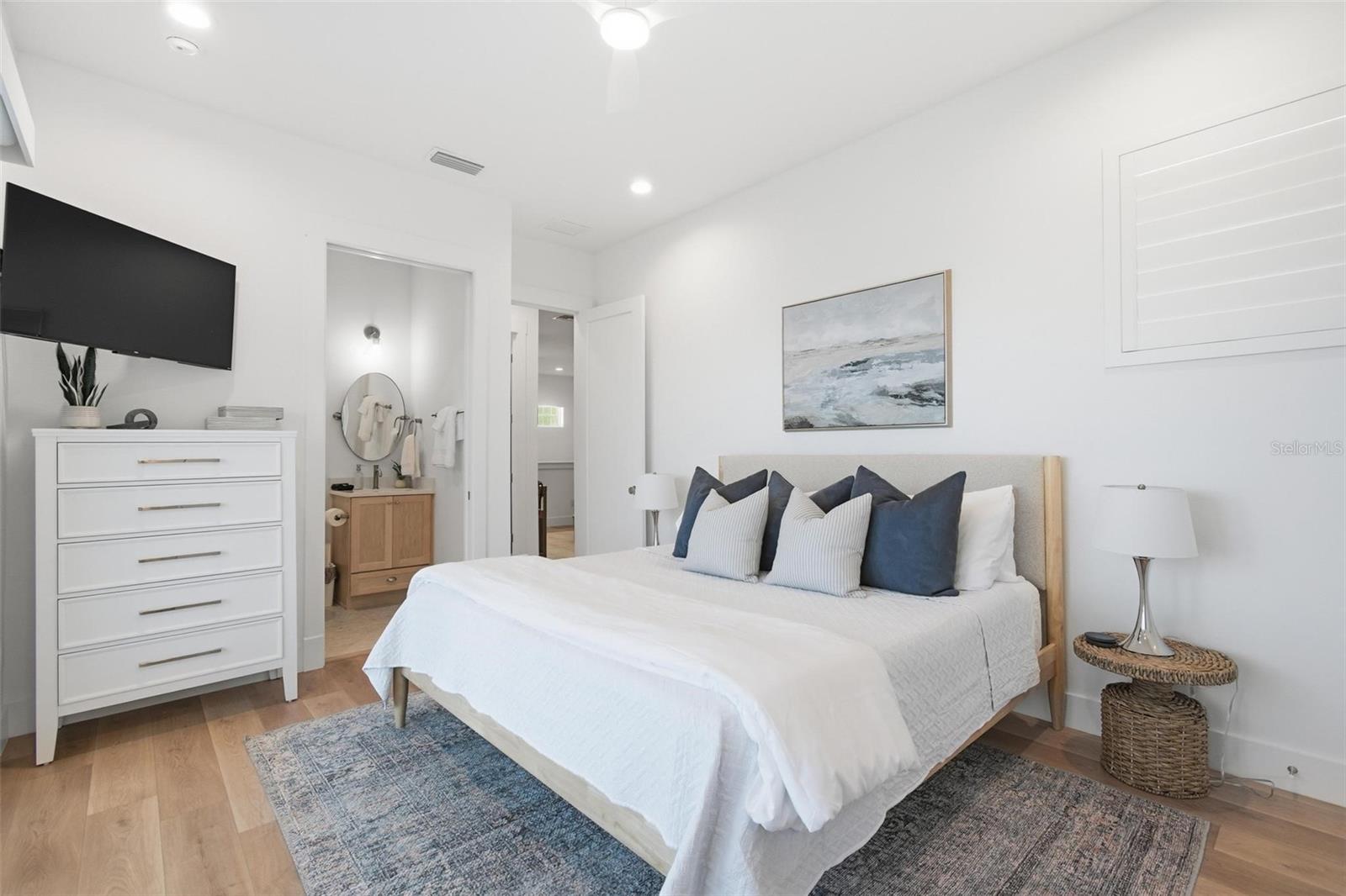 Image 49 of 100 For 527 Cinnamon Beach Lane