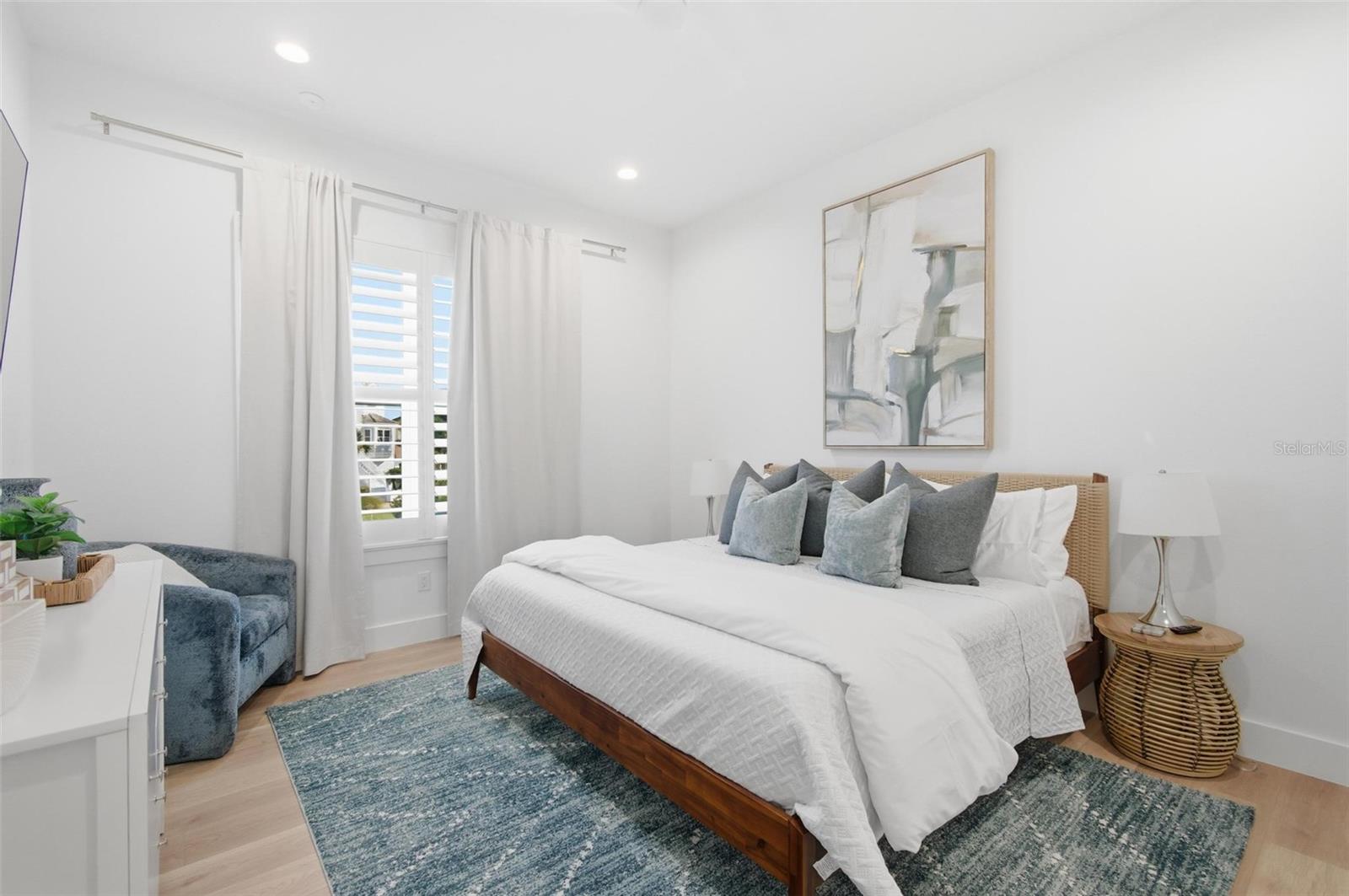 Image 65 of 100 For 527 Cinnamon Beach Lane