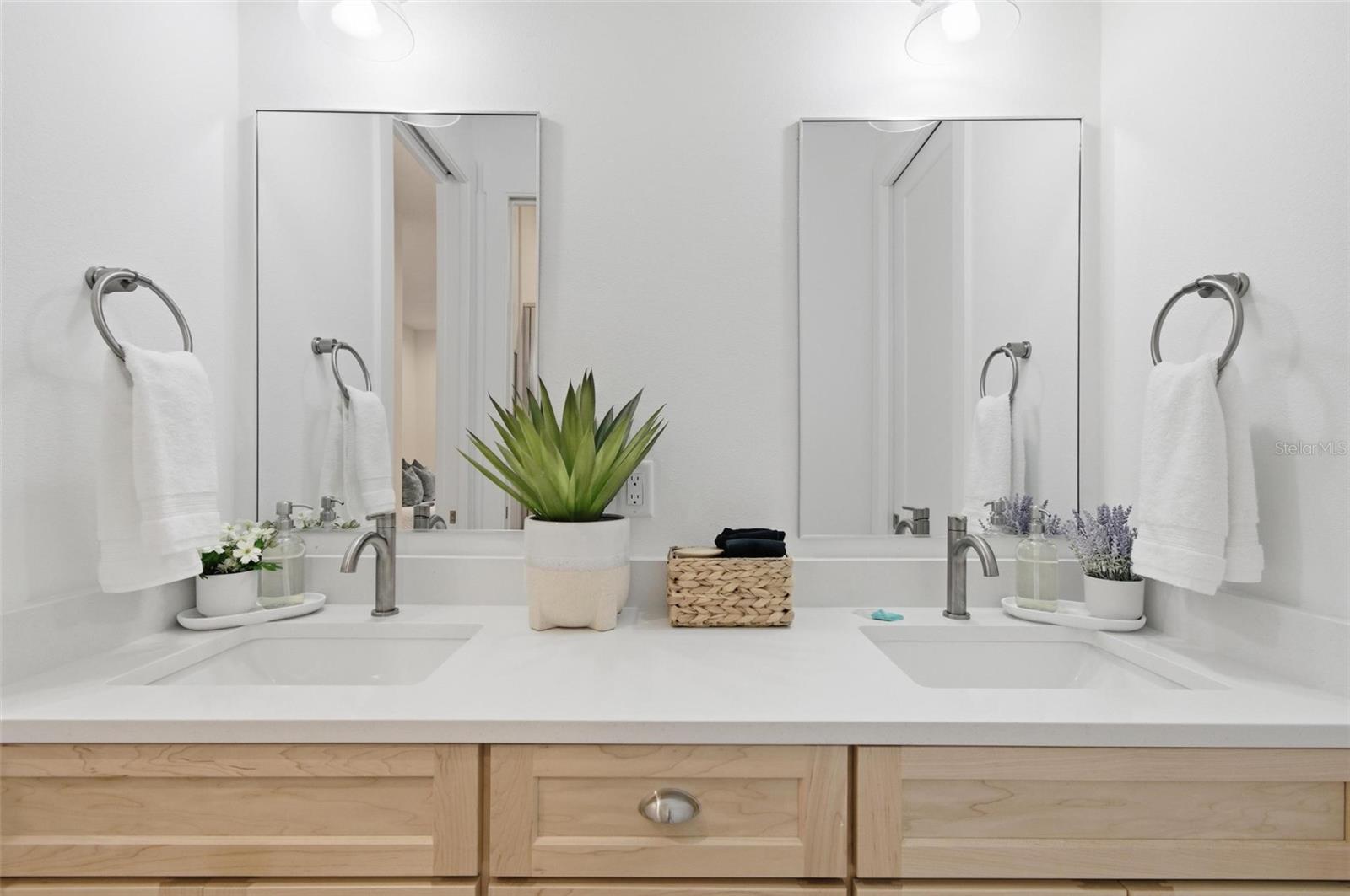 Image 70 of 100 For 527 Cinnamon Beach Lane