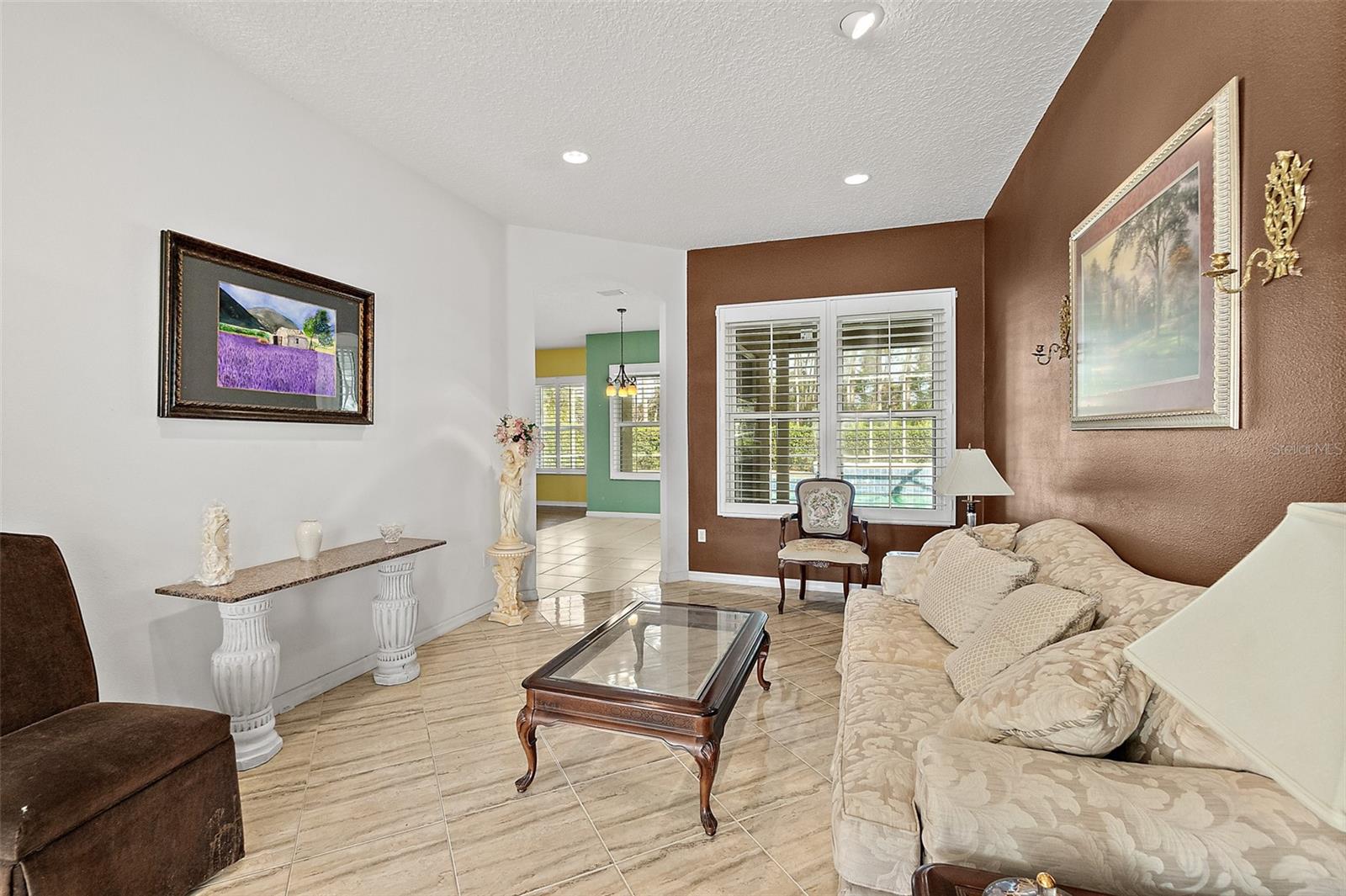 Image 11 of 59 For 2 Elliot Place