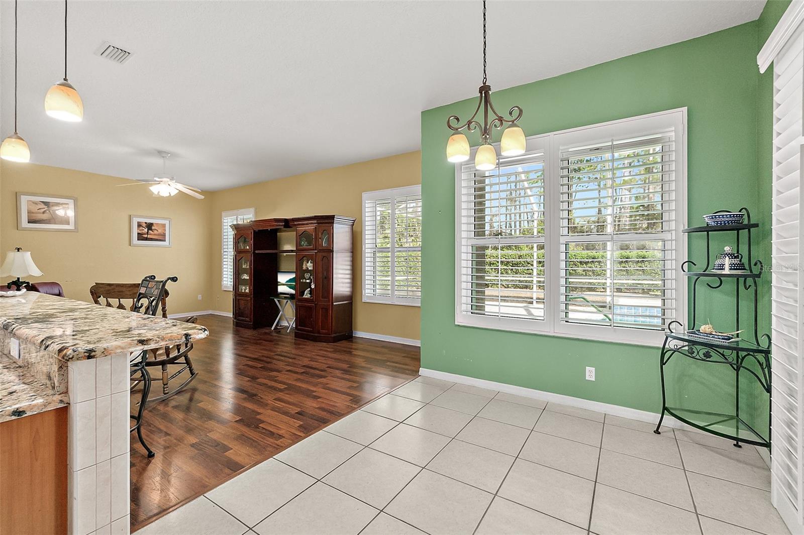 Image 18 of 59 For 2 Elliot Place