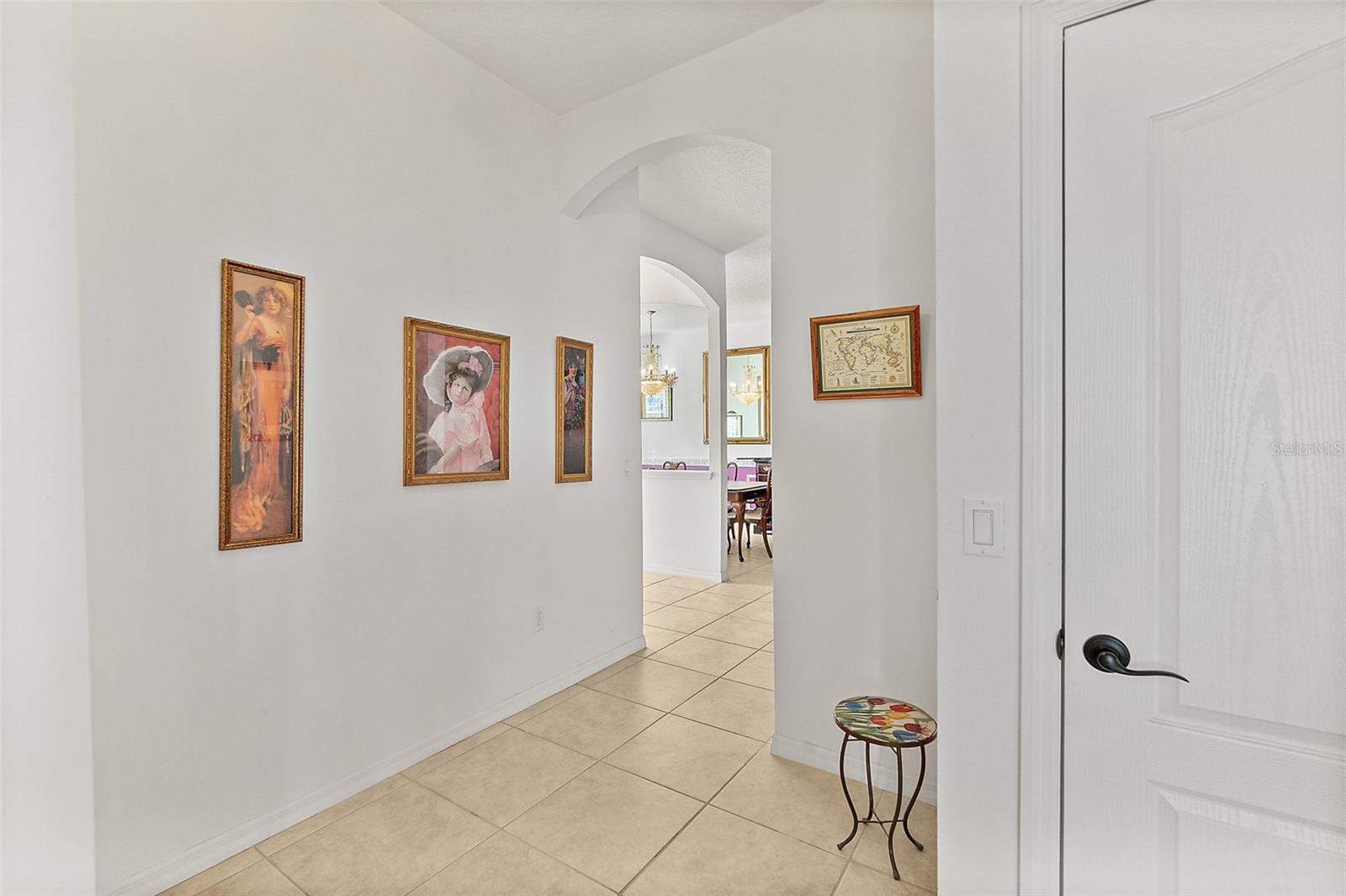 Image 26 of 59 For 2 Elliot Place