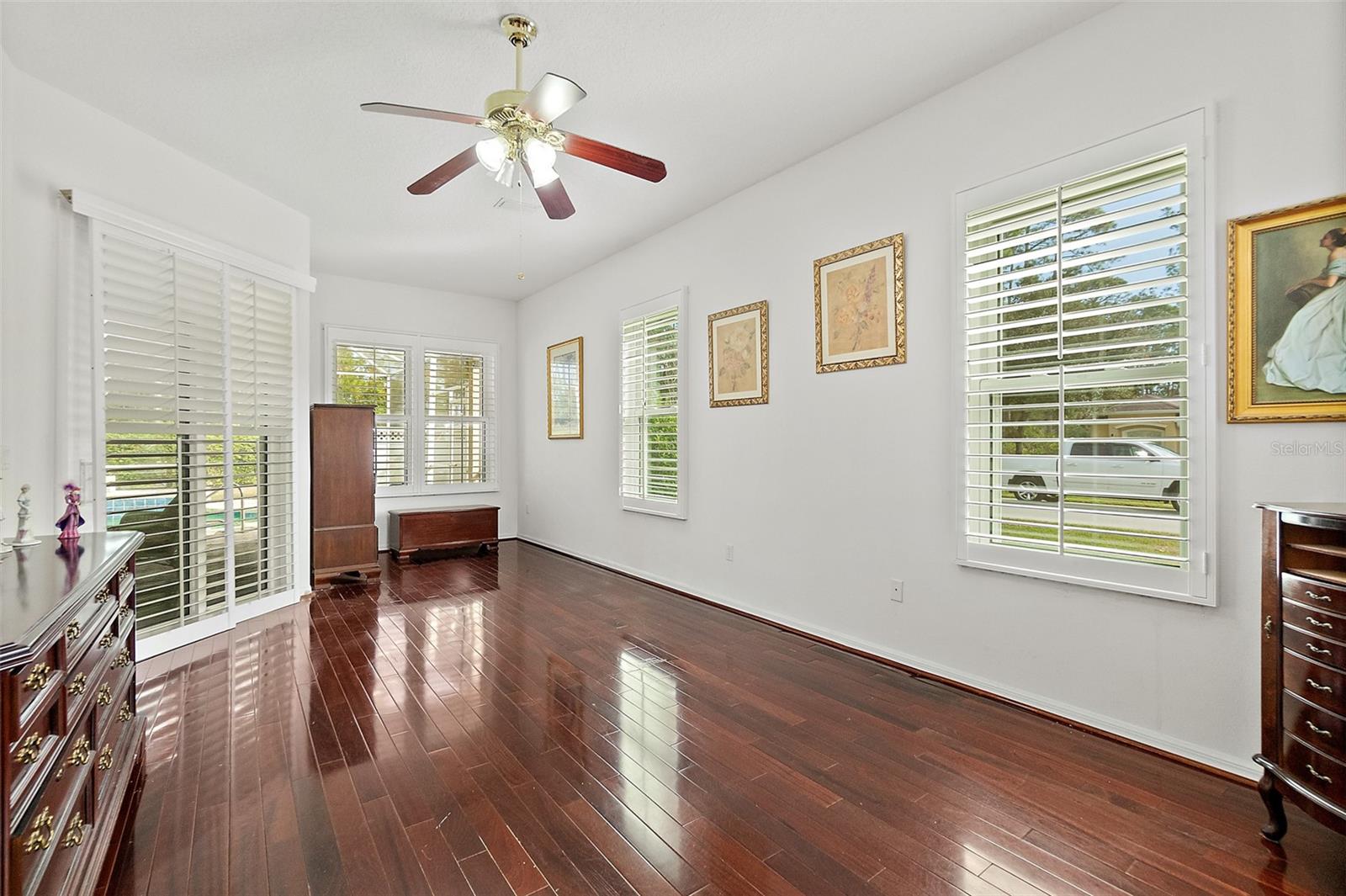 Image 30 of 59 For 2 Elliot Place