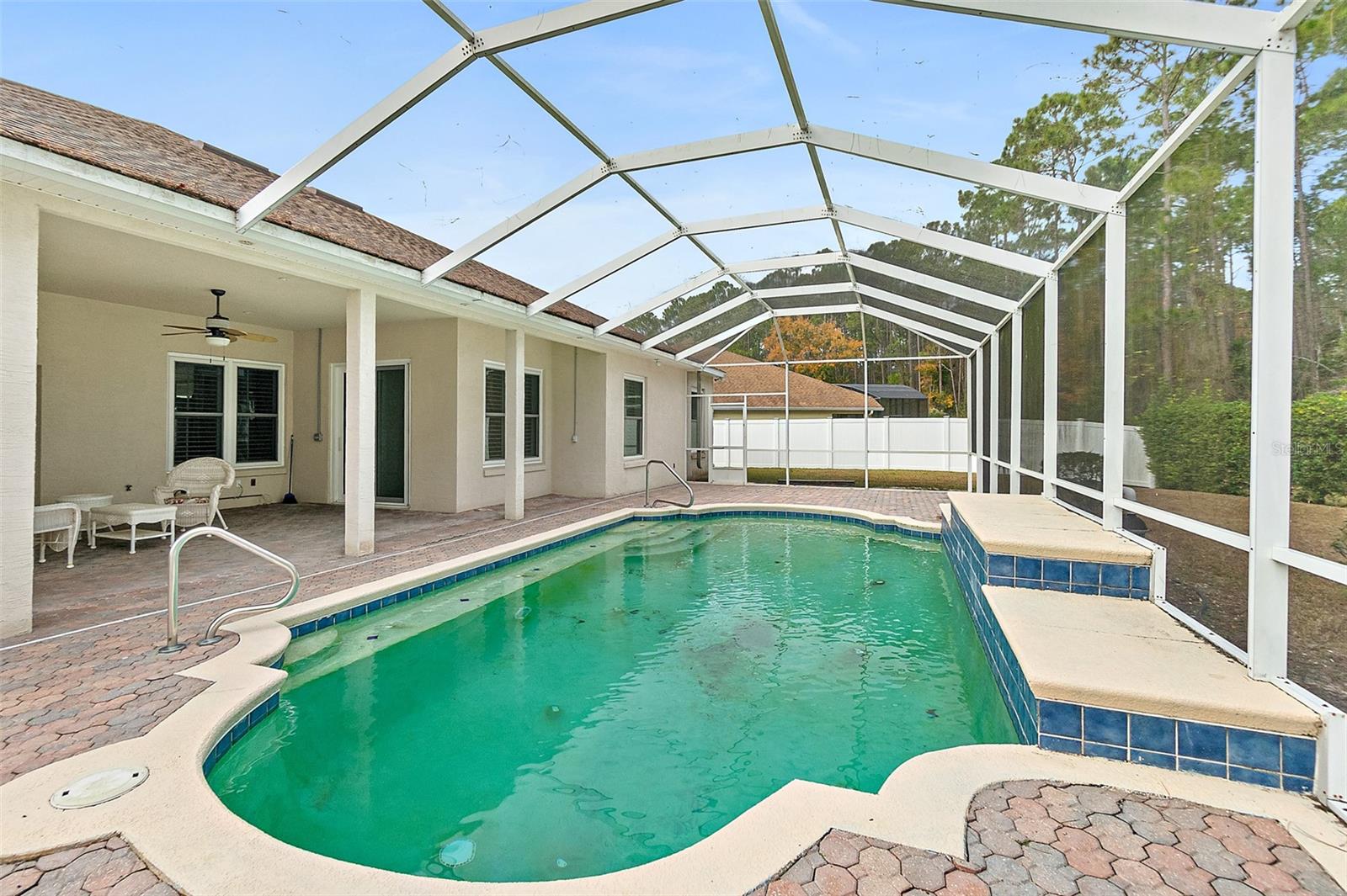 Image 44 of 59 For 2 Elliot Place