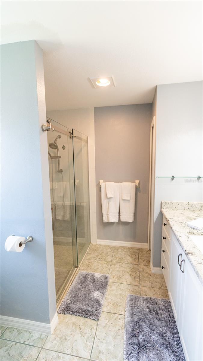 Image 24 of 48 For 11 Sweetbay Drive