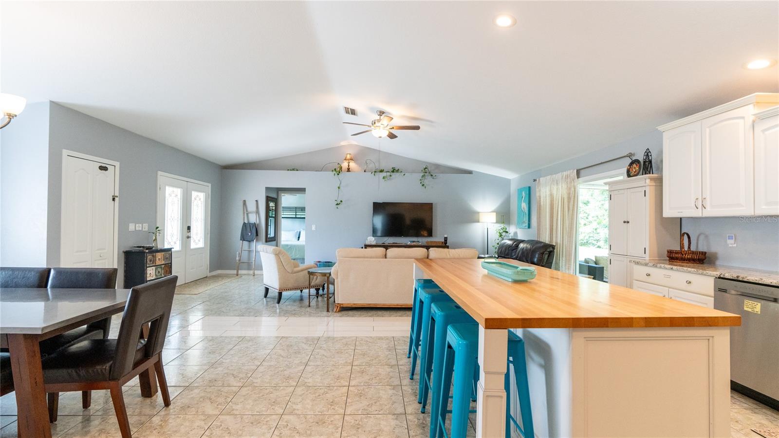 Image 26 of 48 For 11 Sweetbay Drive