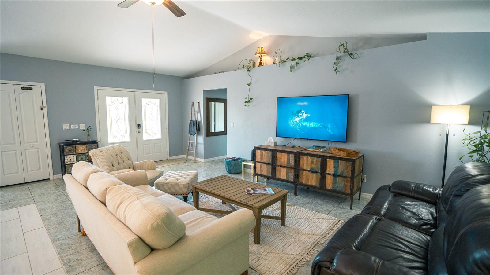 Image 9 of 48 For 11 Sweetbay Drive