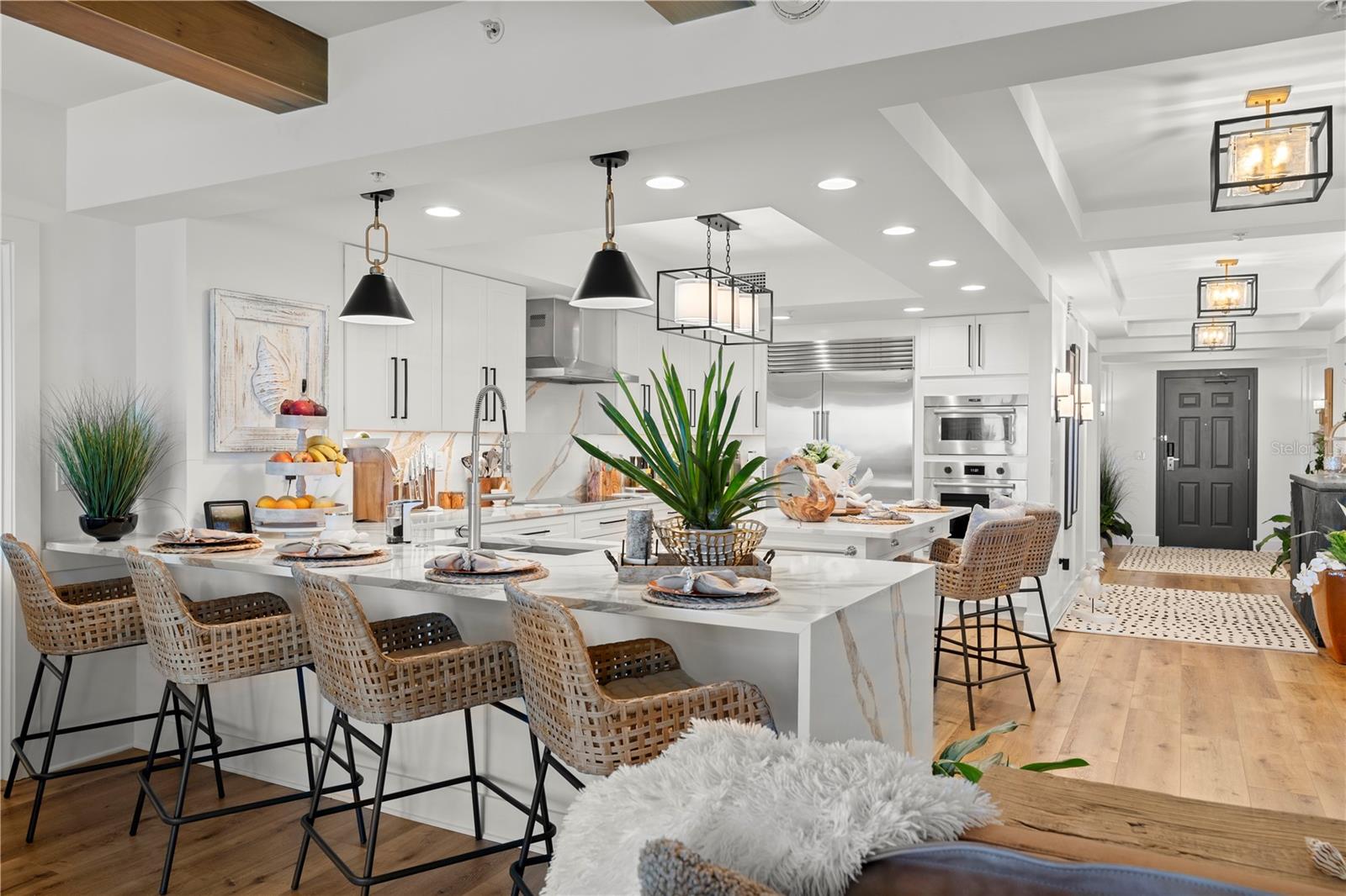 Image 13 of 87 For 200 Ocean Crest Drive 312