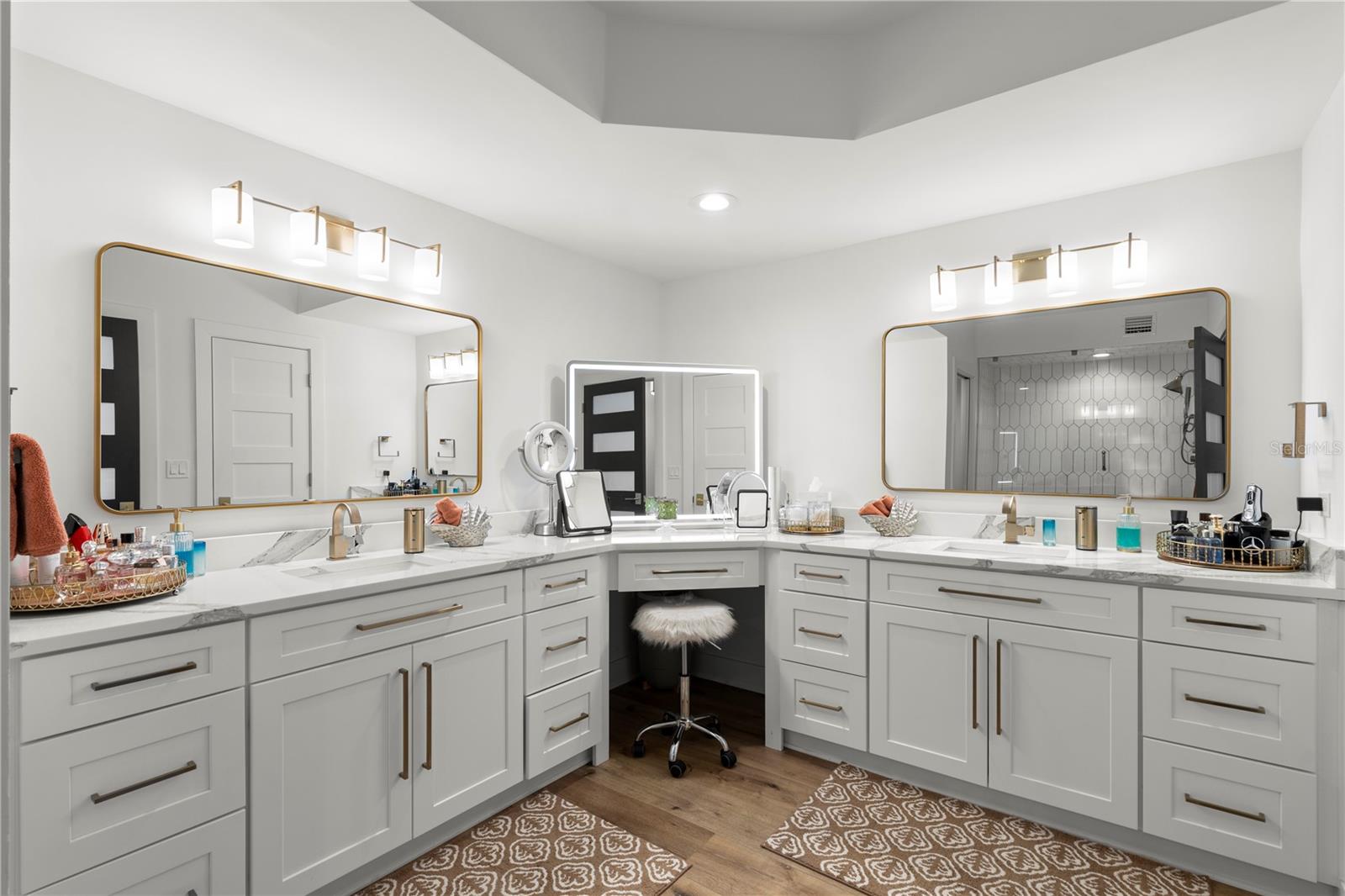 Image 32 of 87 For 200 Ocean Crest Drive 312