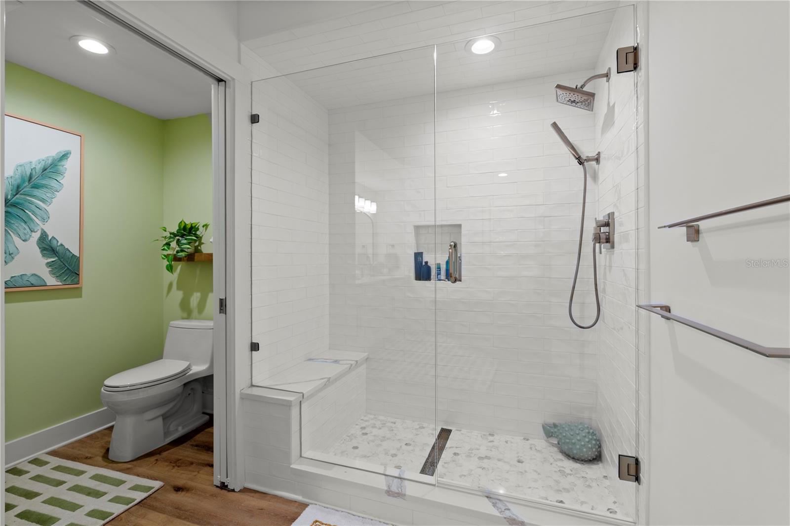 Image 38 of 87 For 200 Ocean Crest Drive 312