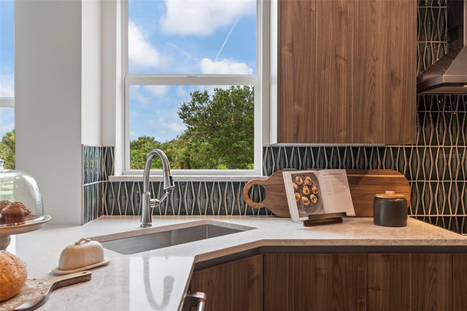 Image 25 of 69 For 455 Riverfront Drive A201