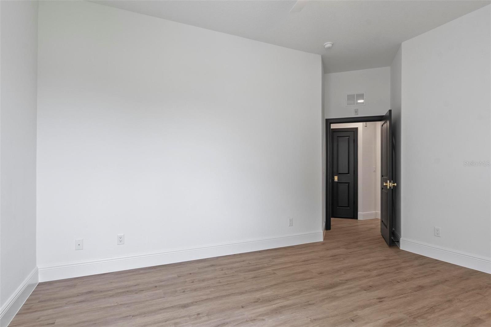 Image 54 of 69 For 455 Riverfront Drive A201