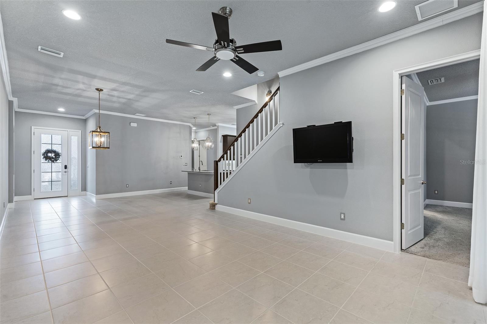 Image 12 of 50 For 831 Pinewood Drive