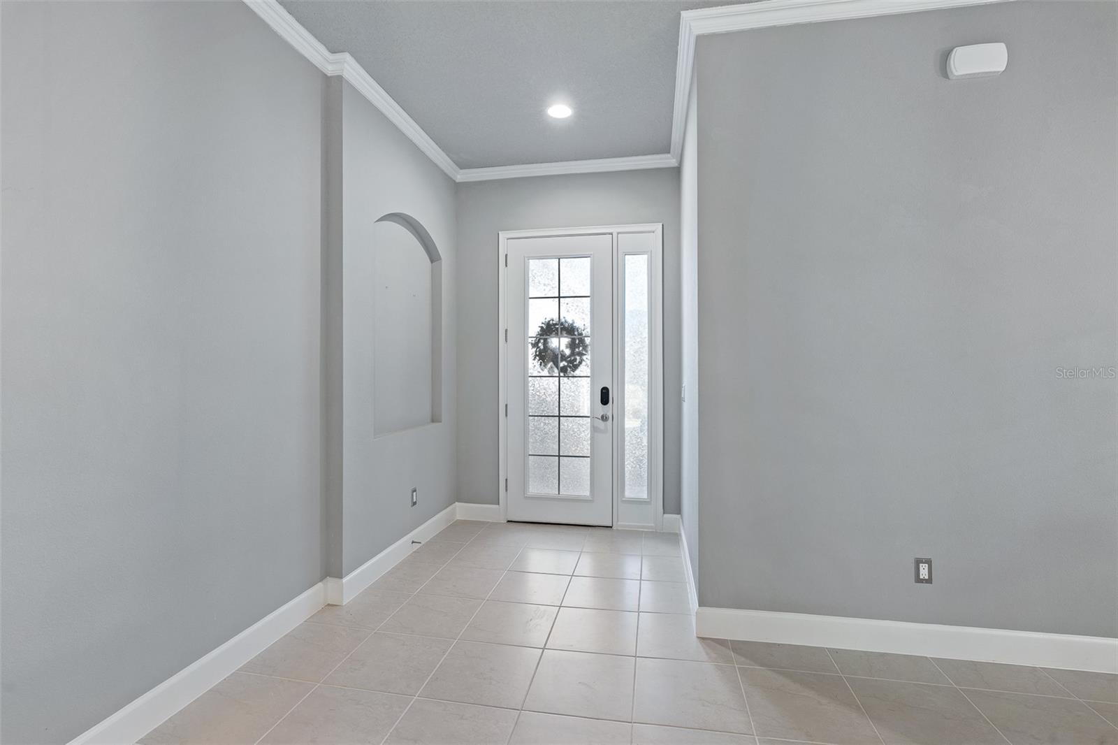 Image 5 of 50 For 831 Pinewood Drive