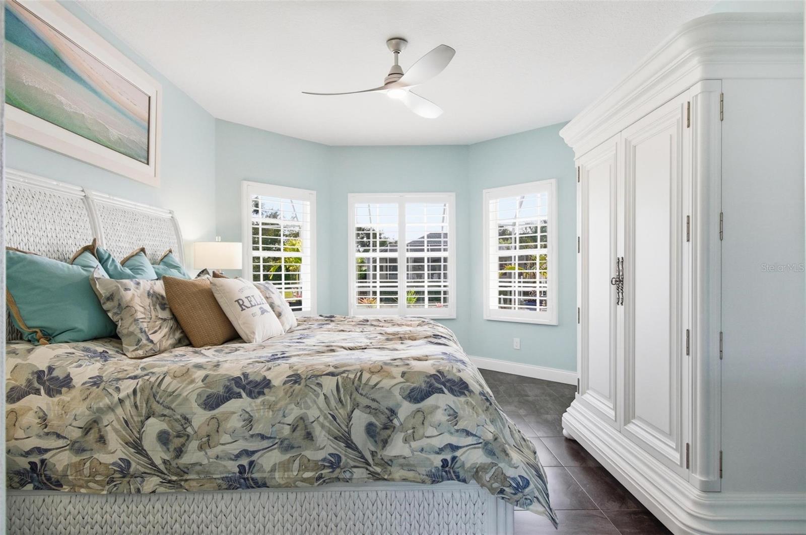 Image 34 of 89 For 32 Cheyenne Court