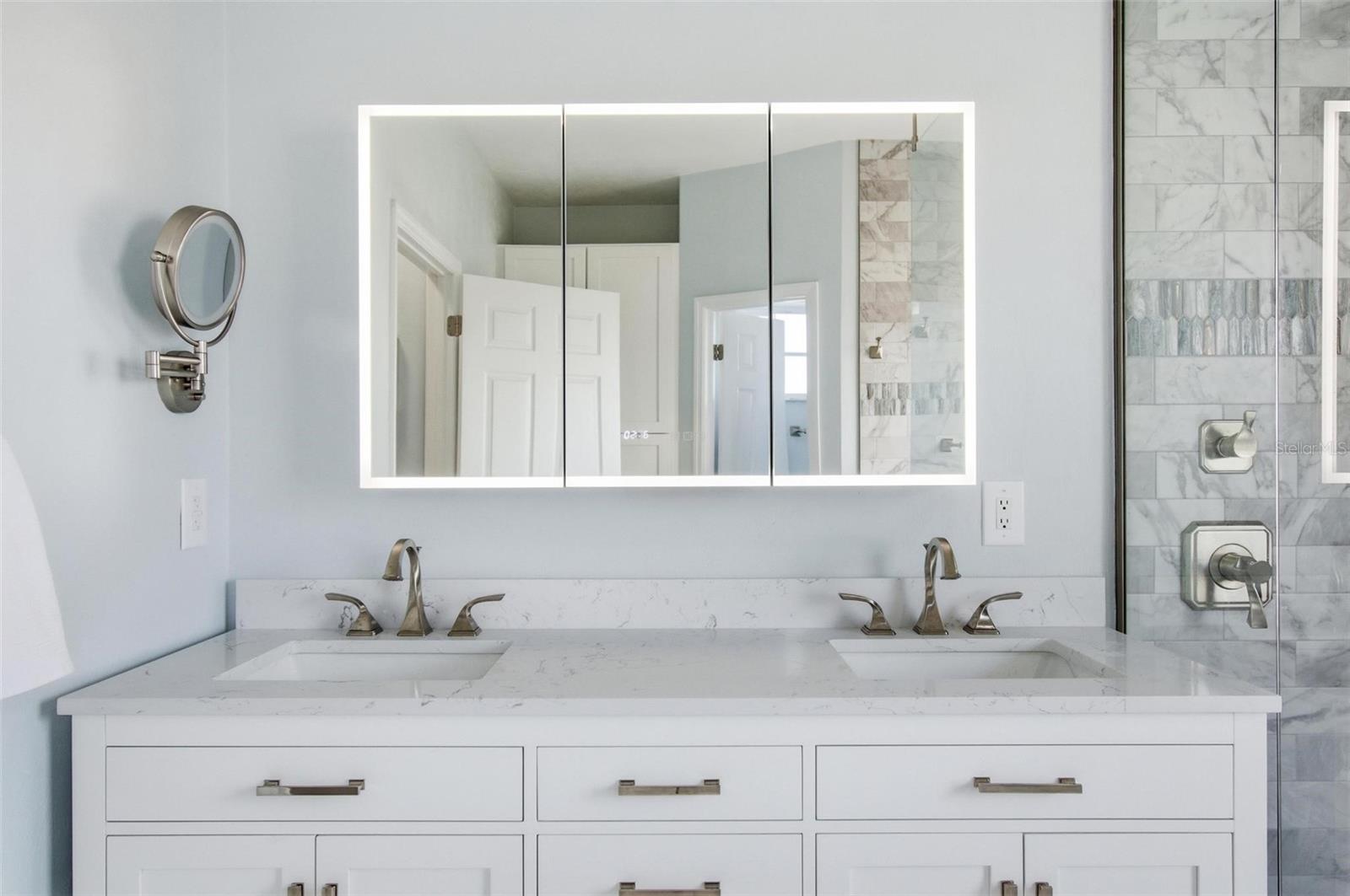 Image 38 of 89 For 32 Cheyenne Court