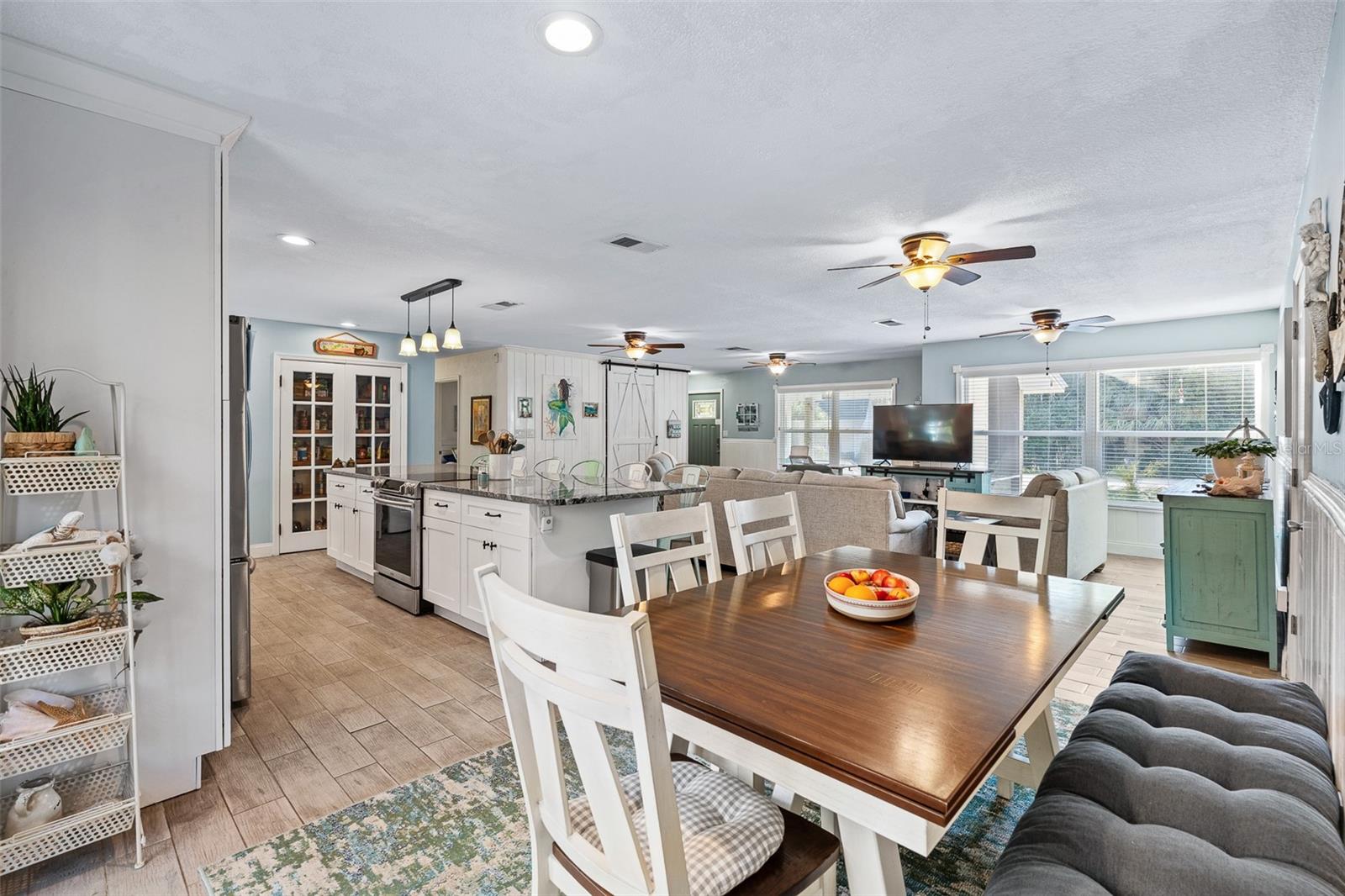 Image 13 of 48 For 615 John Anderson Highway