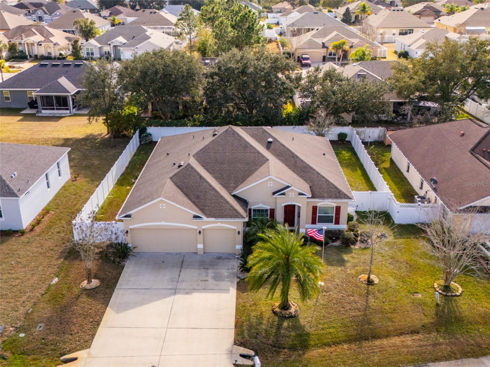 Image 28 of 40 For 32 Lewis Drive