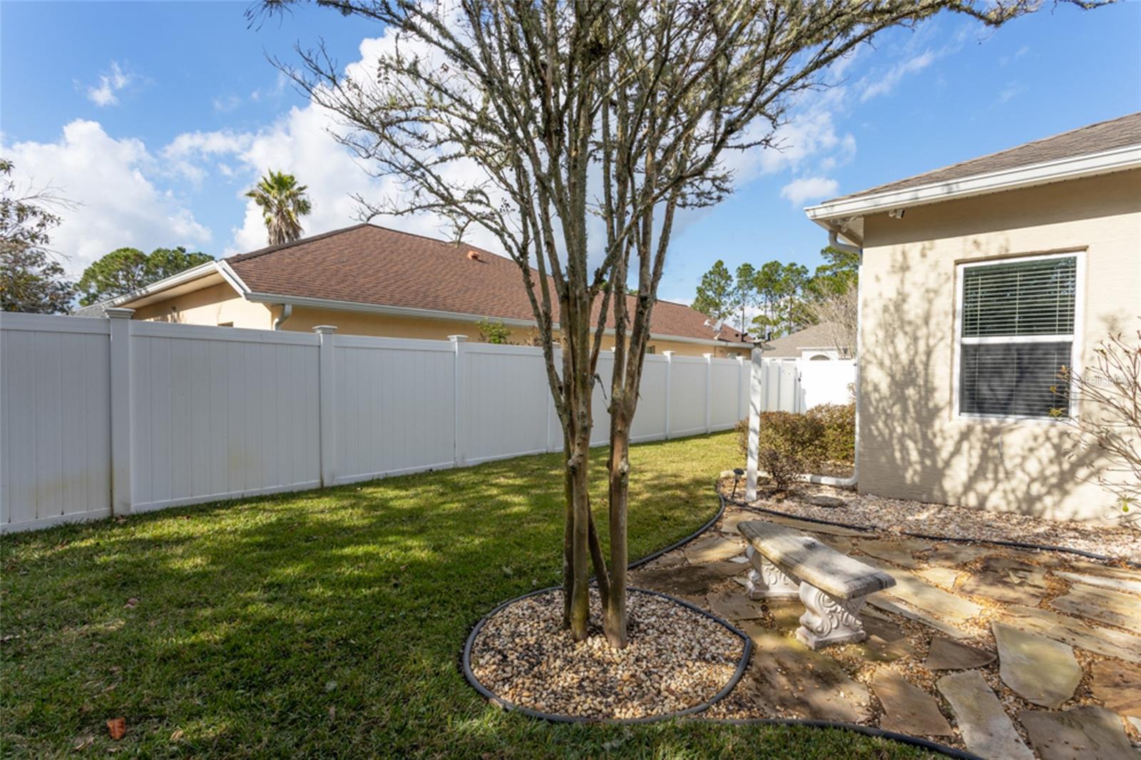 Image 32 of 40 For 32 Lewis Drive