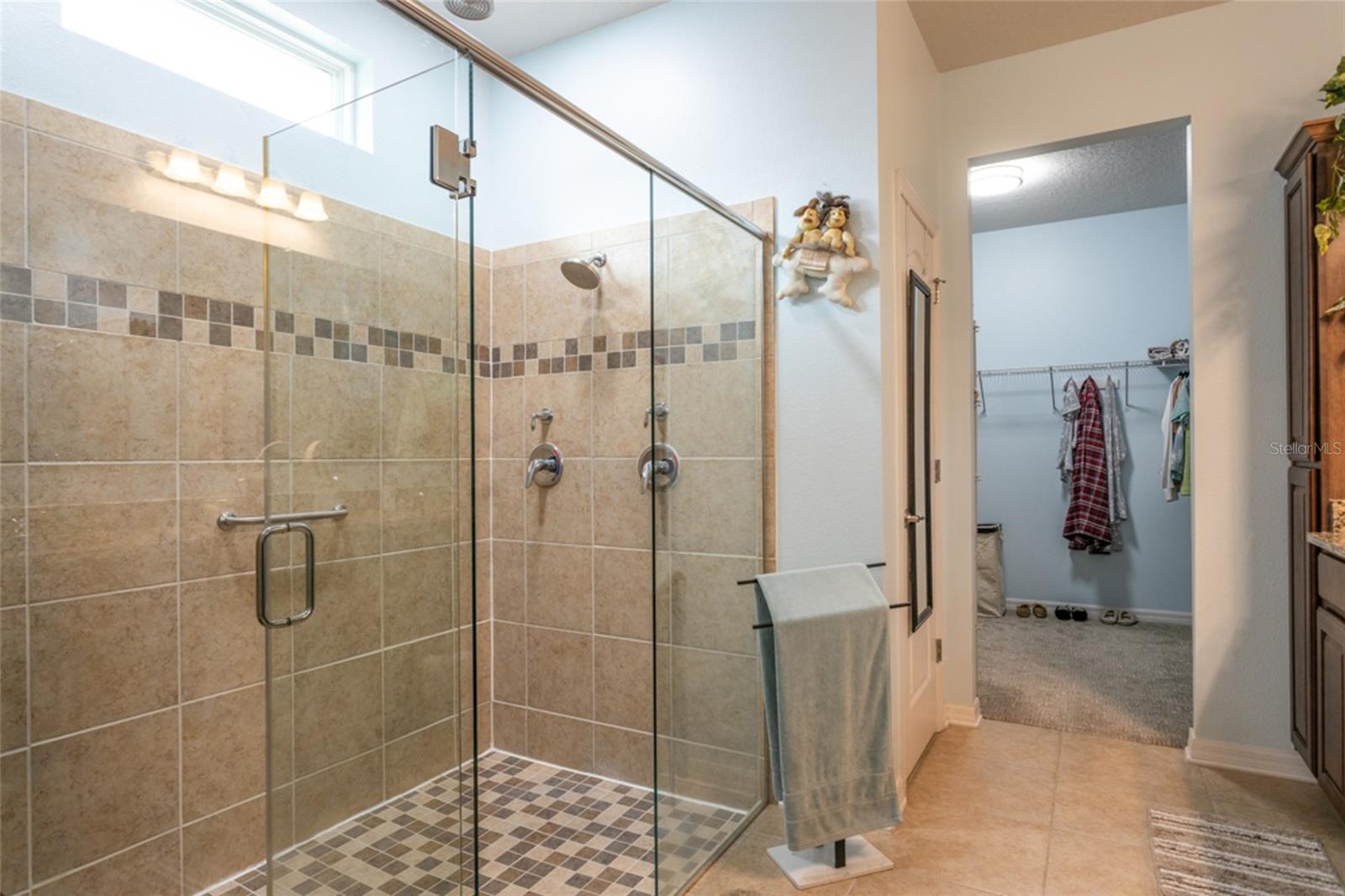 Image 5 of 40 For 32 Lewis Drive