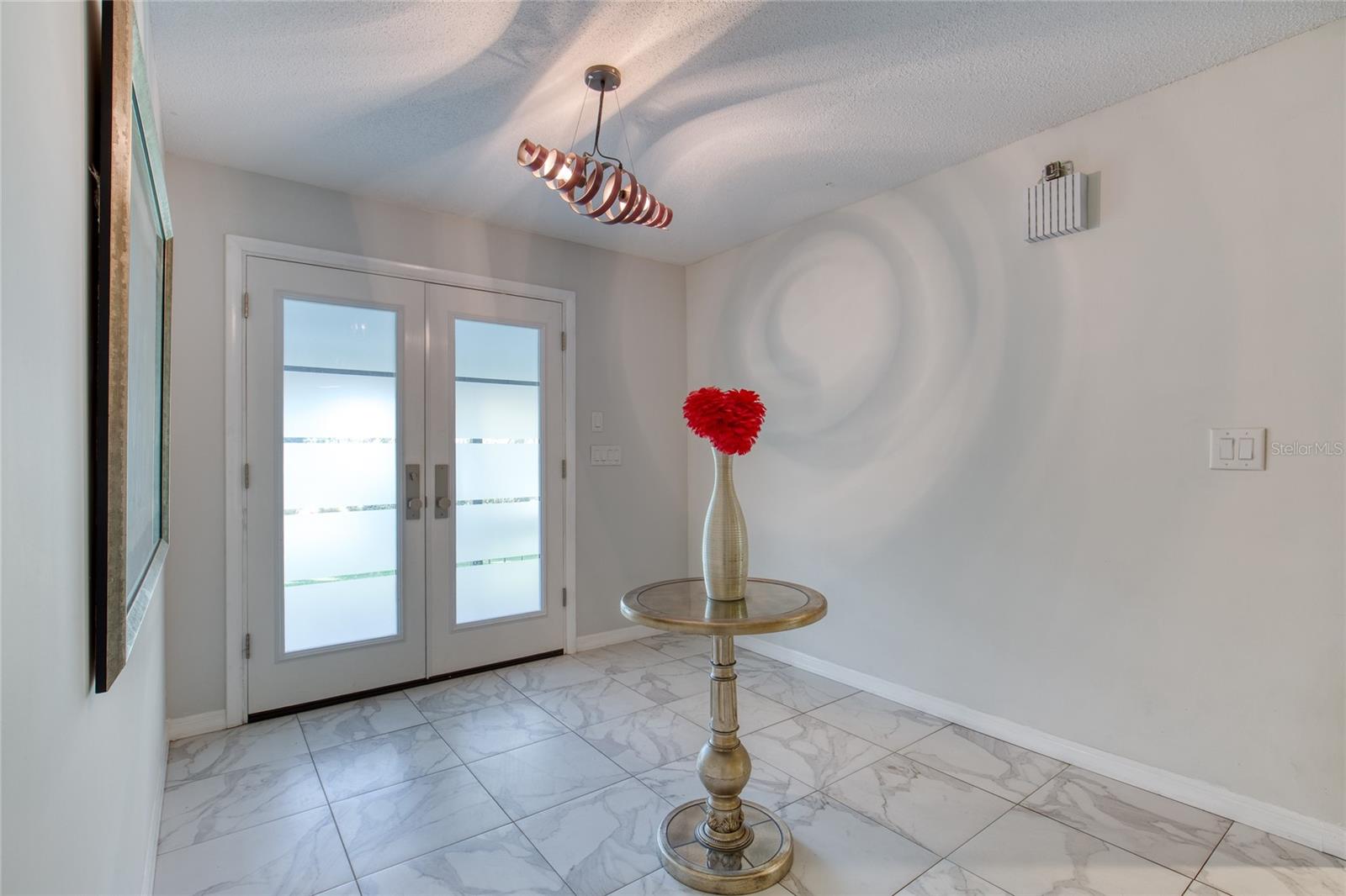 Image 11 of 73 For 77 St Andrews Drive