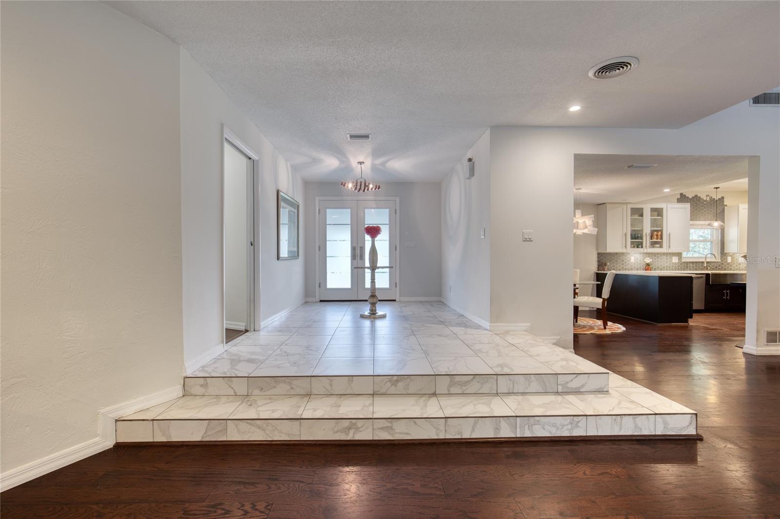 Image 13 of 73 For 77 St Andrews Drive