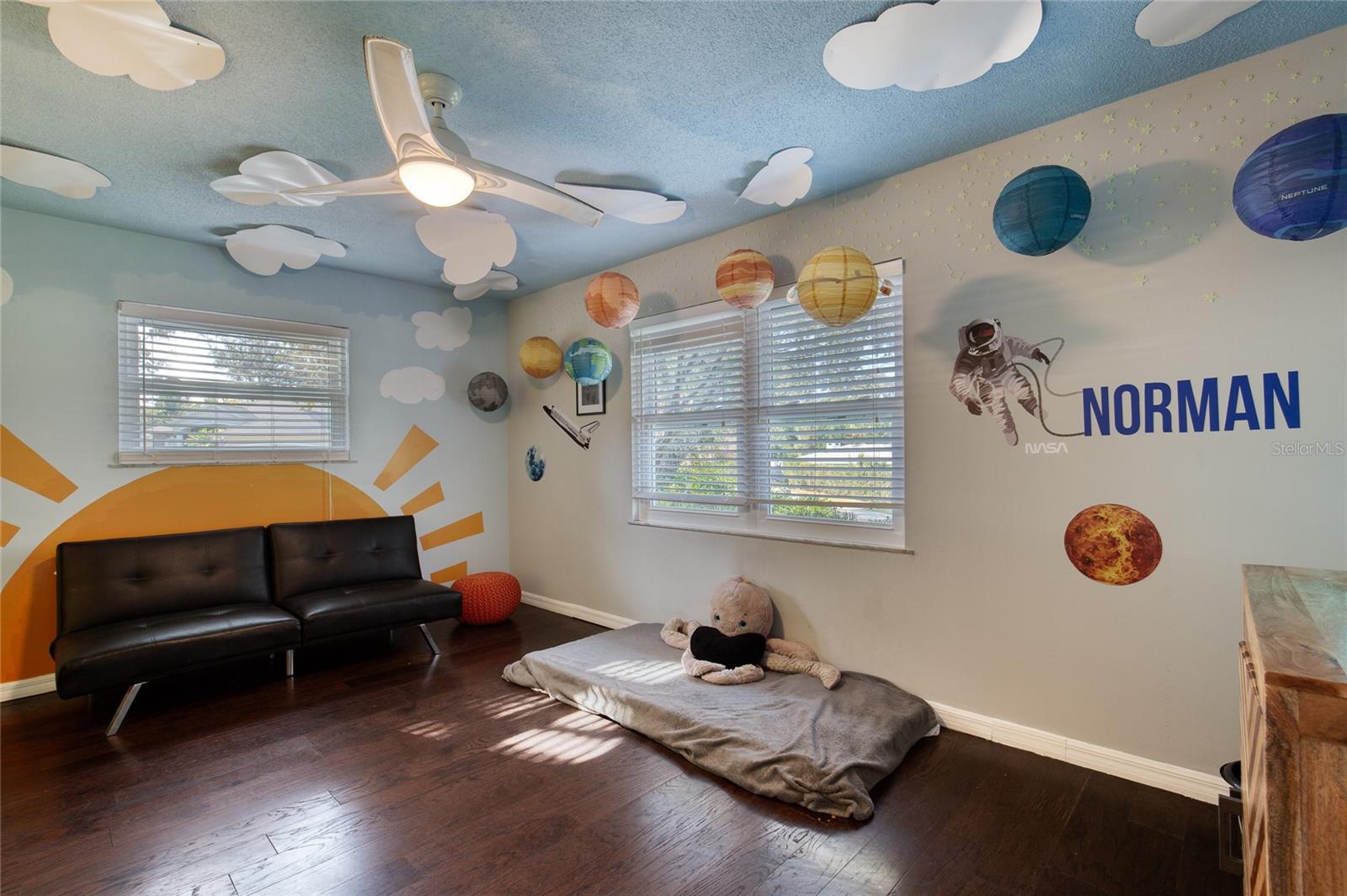 Image 39 of 73 For 77 St Andrews Drive