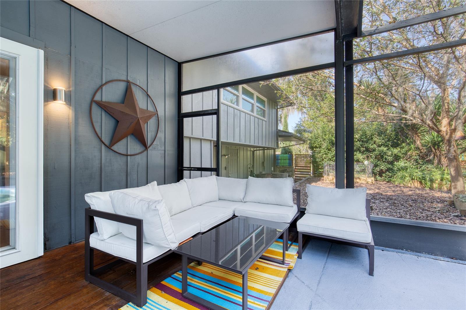 Image 49 of 73 For 77 St Andrews Drive