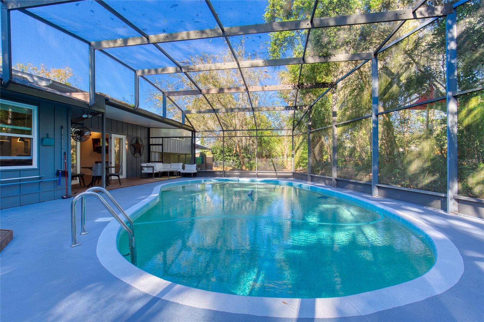 Image 54 of 73 For 77 St Andrews Drive