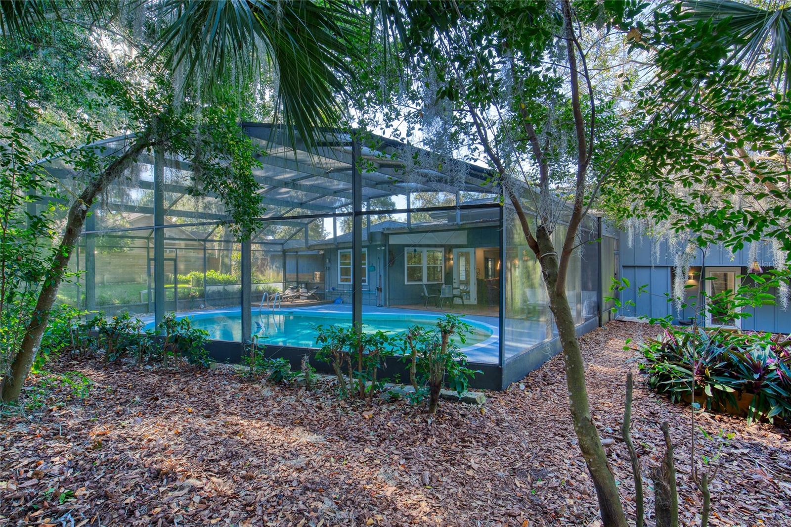 Image 60 of 73 For 77 St Andrews Drive