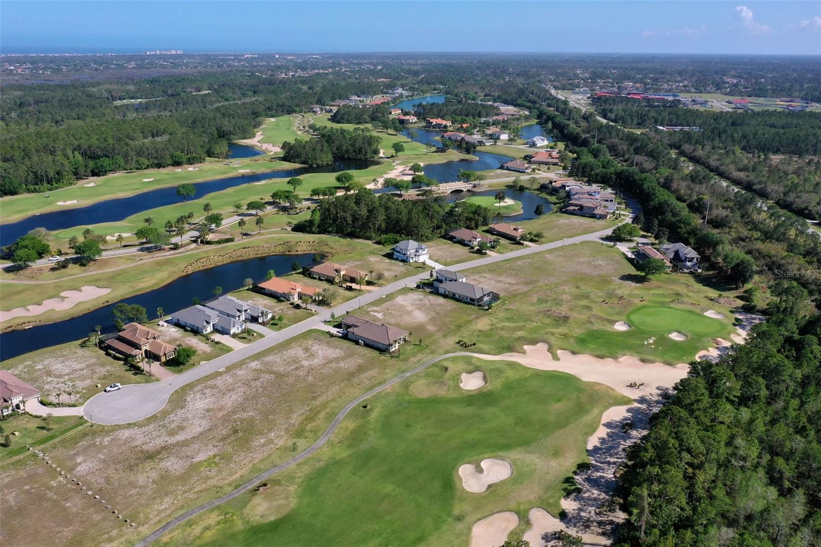 Image 21 of 46 For 348 Hibiscus Way