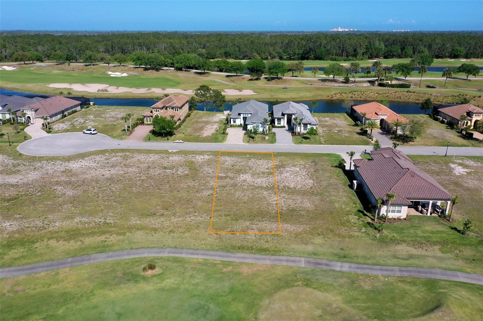 Image 26 of 46 For 348 Hibiscus Way