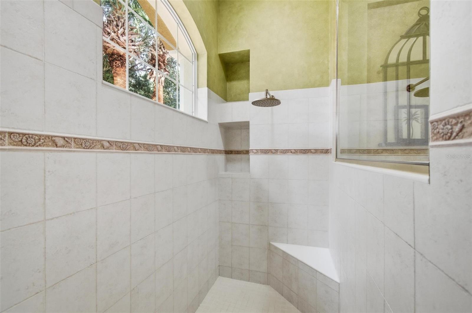 Image 23 of 100 For 83 Front Street