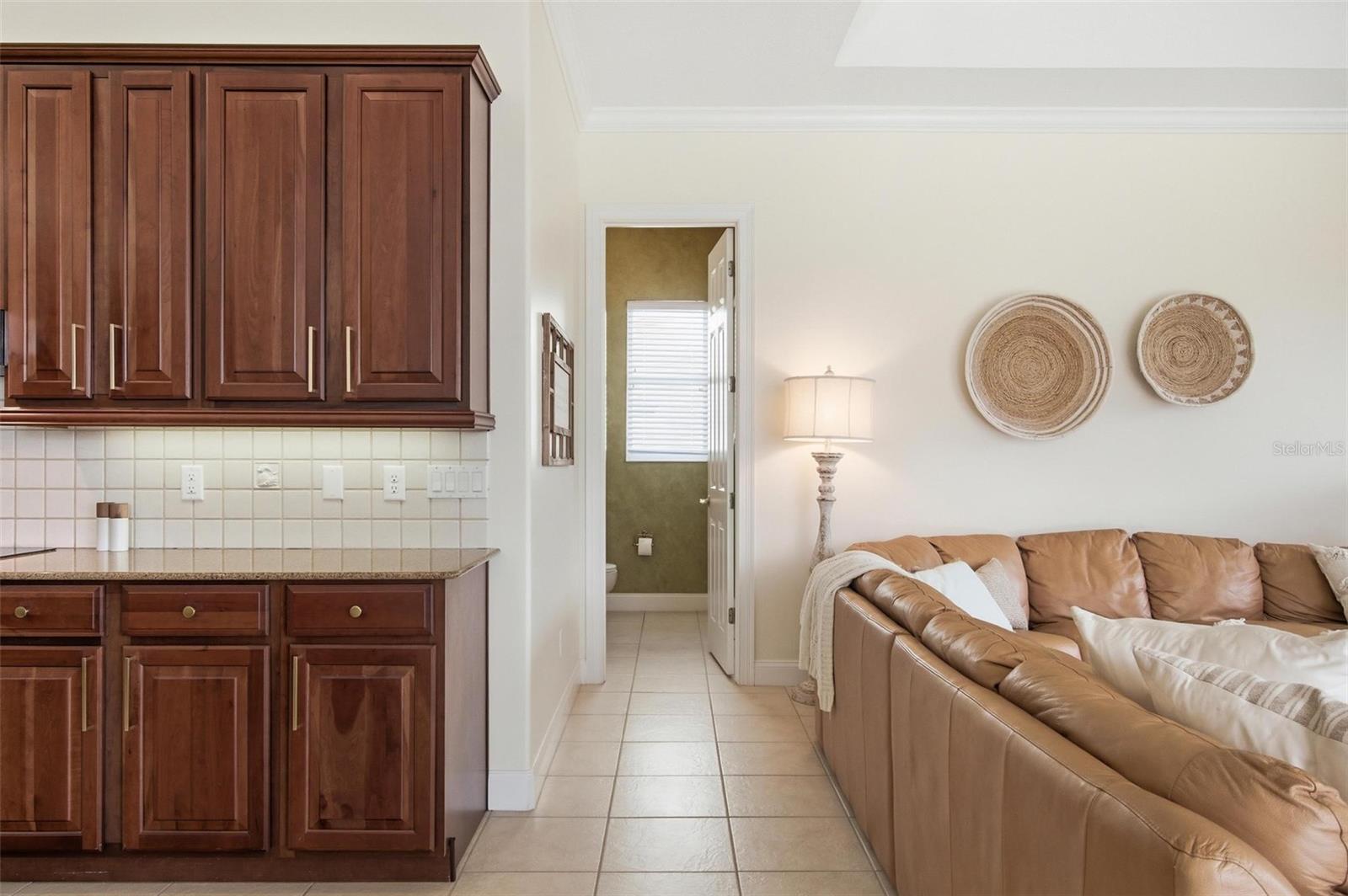 Image 33 of 100 For 83 Front Street