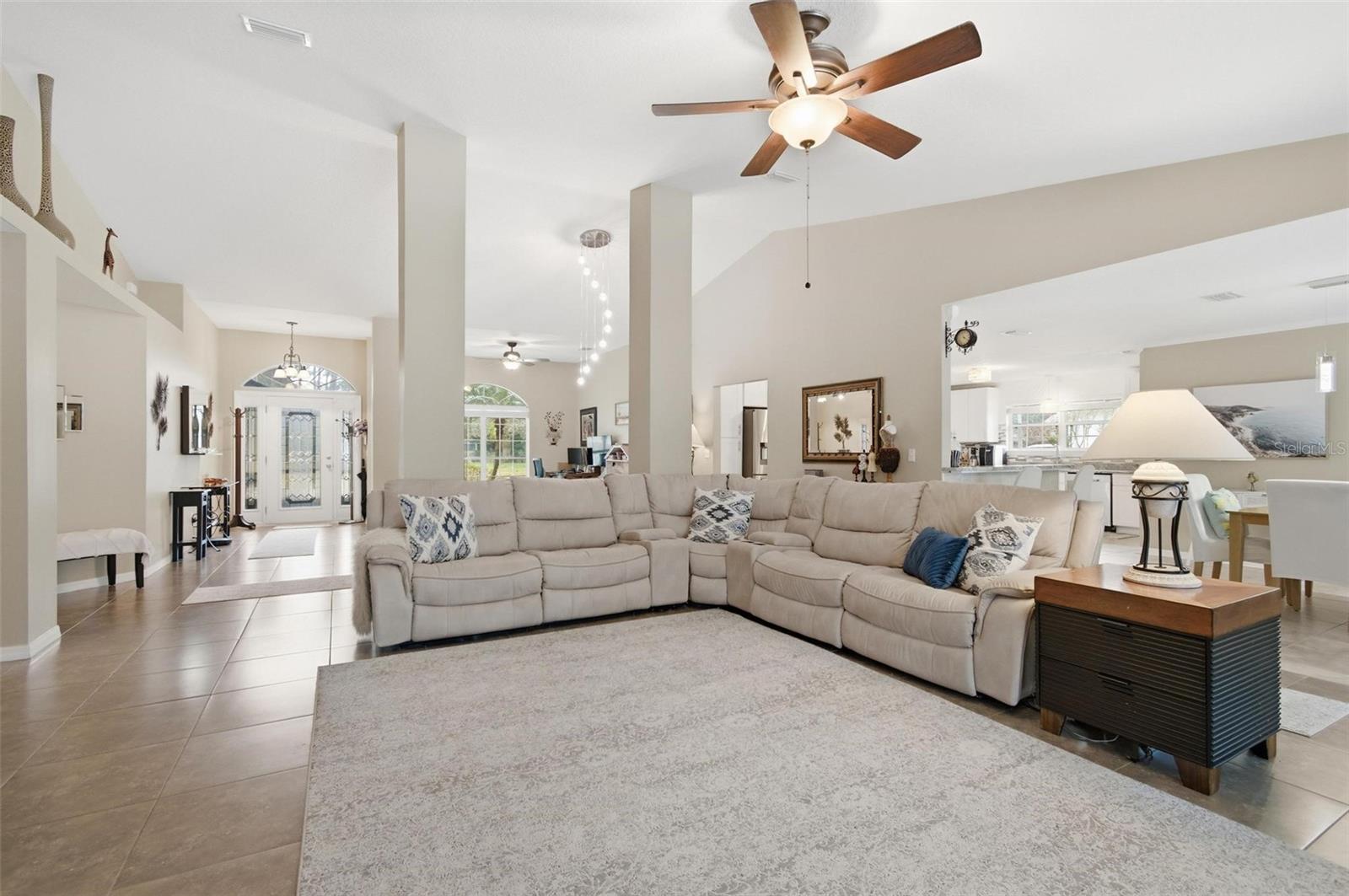 Image 11 of 38 For 27 Burning Bush Drive